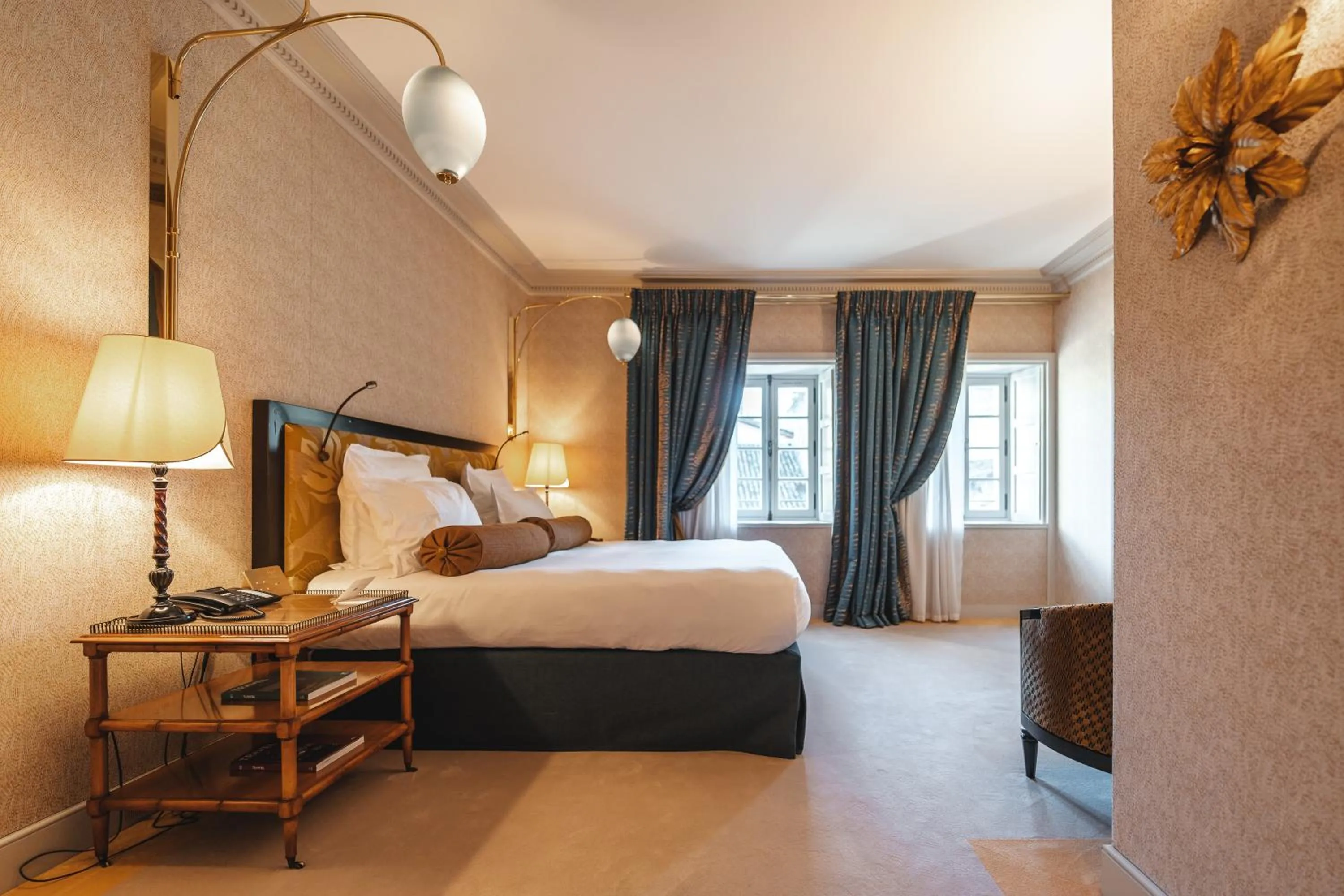 Bedroom, Bed in Hôtel de Pavie