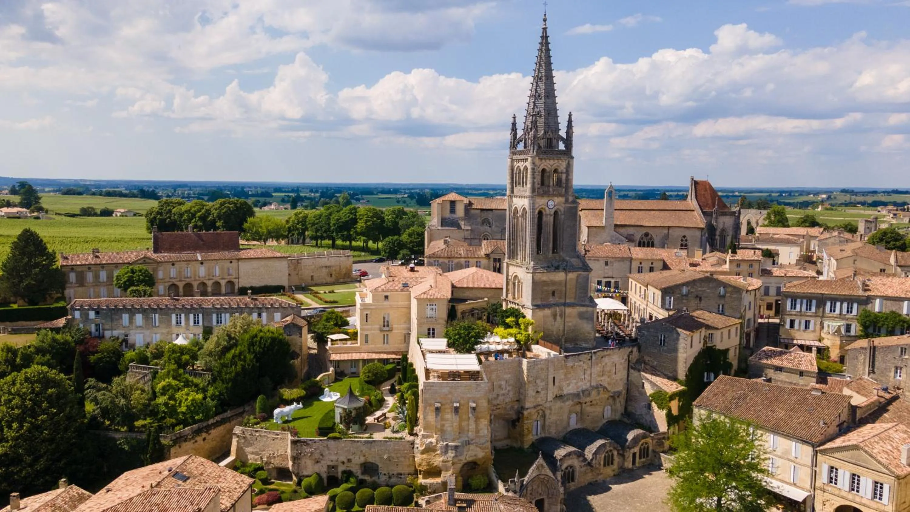 Bird's eye view in Hôtel de Pavie