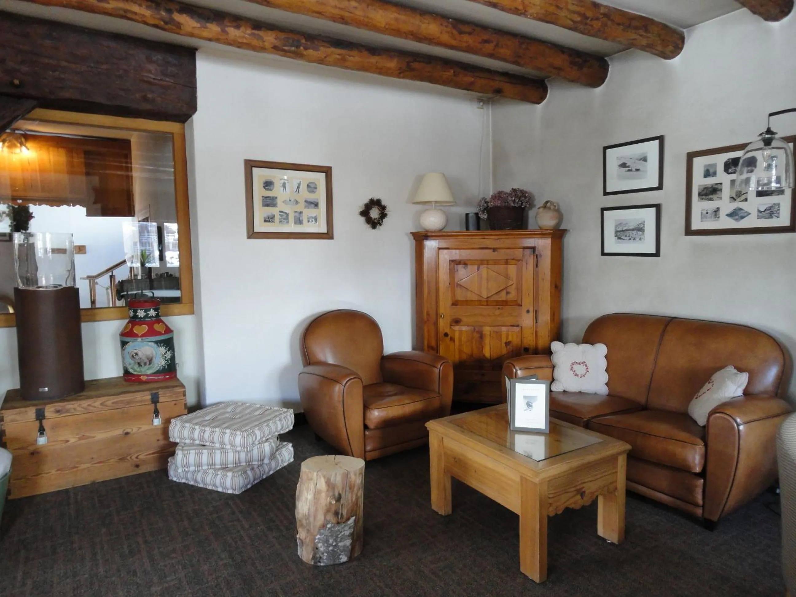 Lounge or bar in Hôtel Bellier