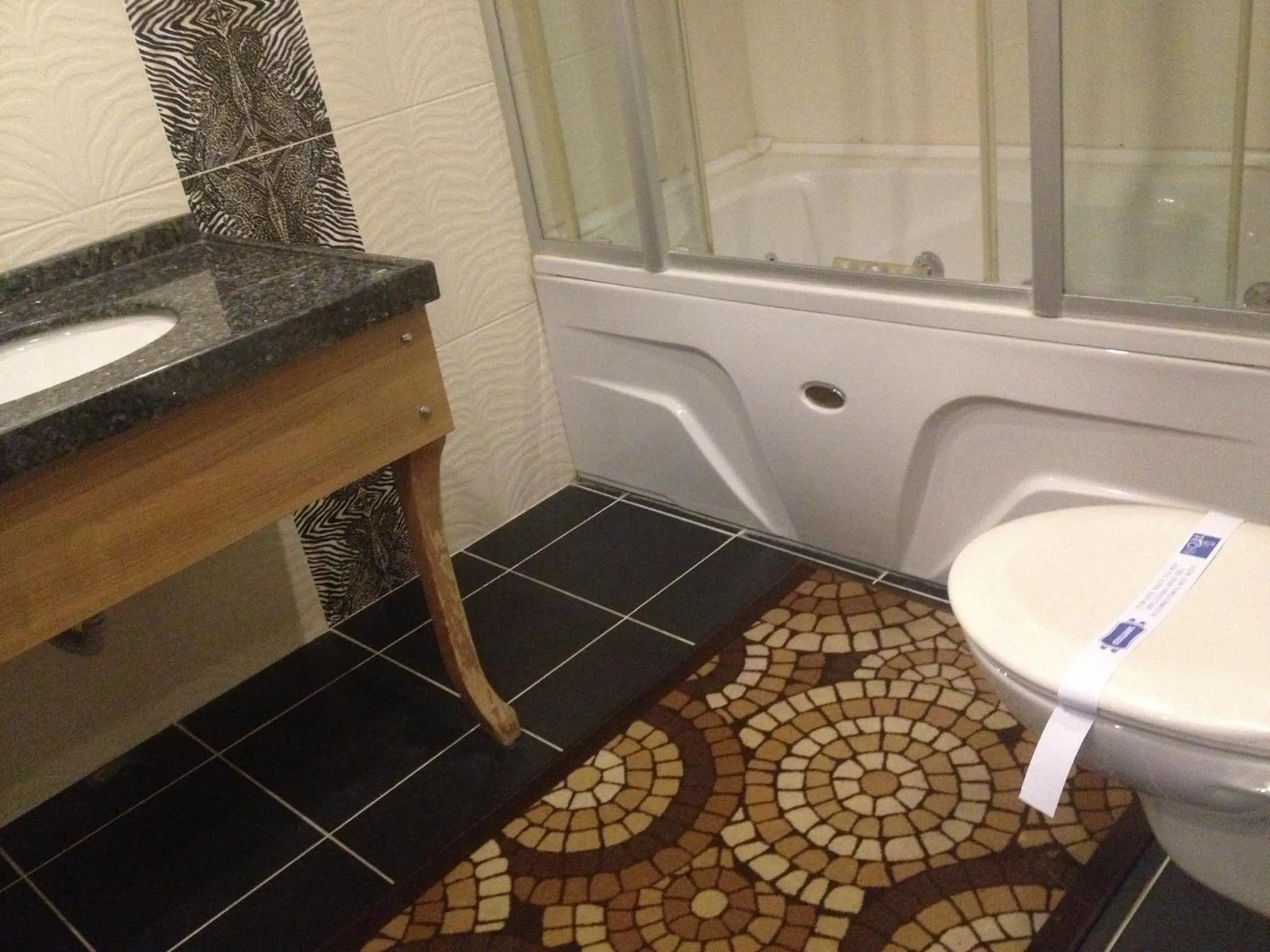 Bathroom in The City Hotel