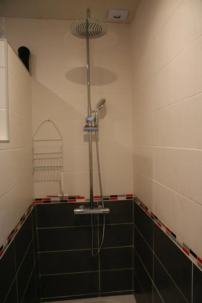 Bathroom in Le clos des olivettes