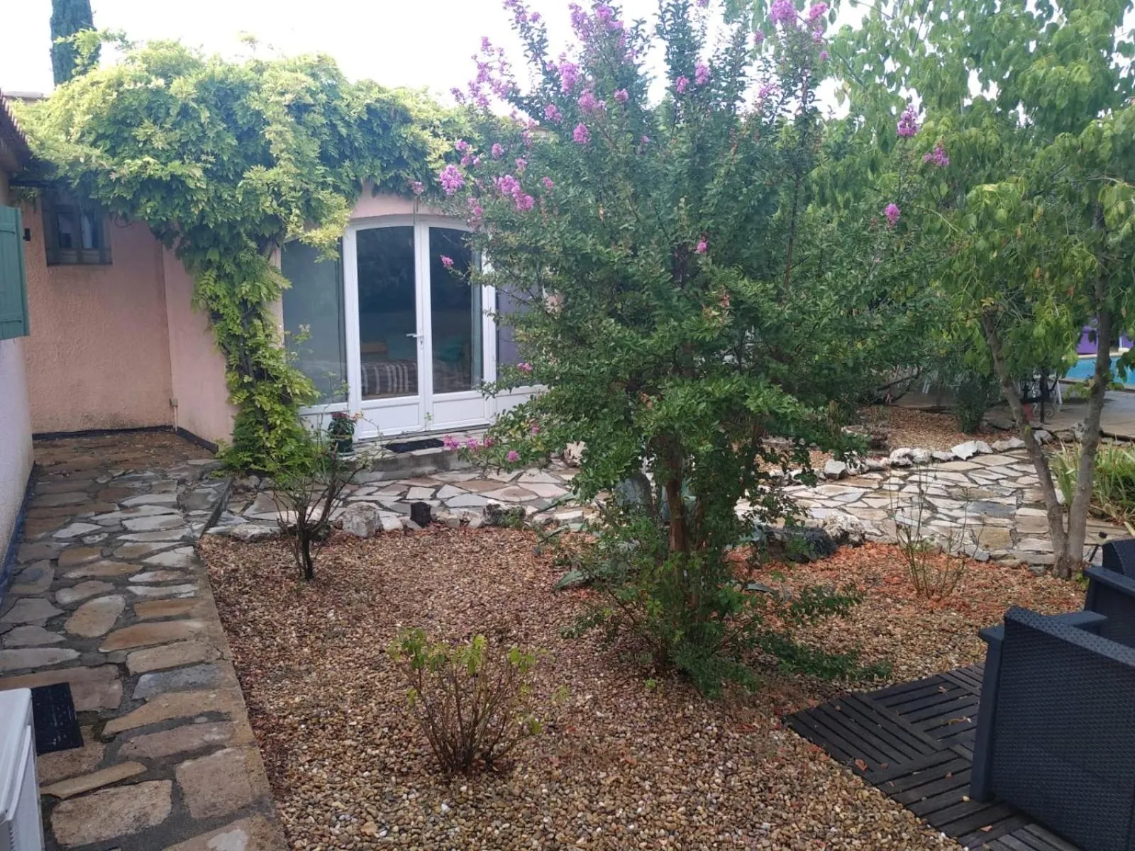 Bedroom in Le clos des olivettes