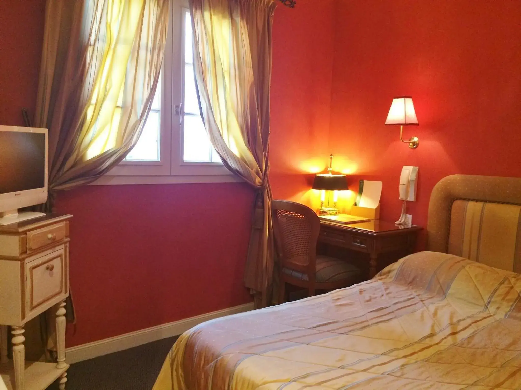 Double Room with Park View in Demeure de Flore Double Room with Park View in Demeure de Flore