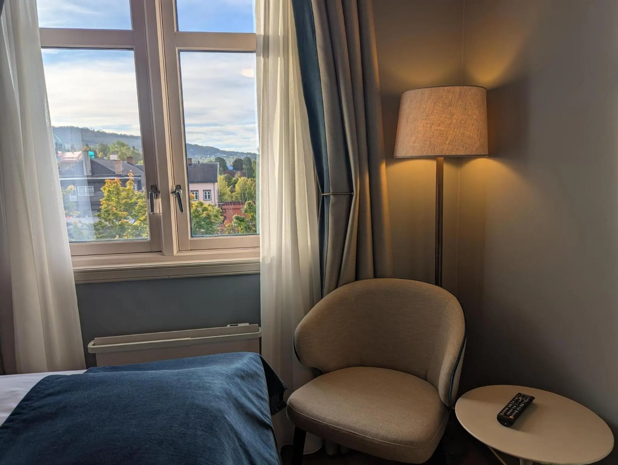 View (from property/room), Bed in Hotel Breiseth