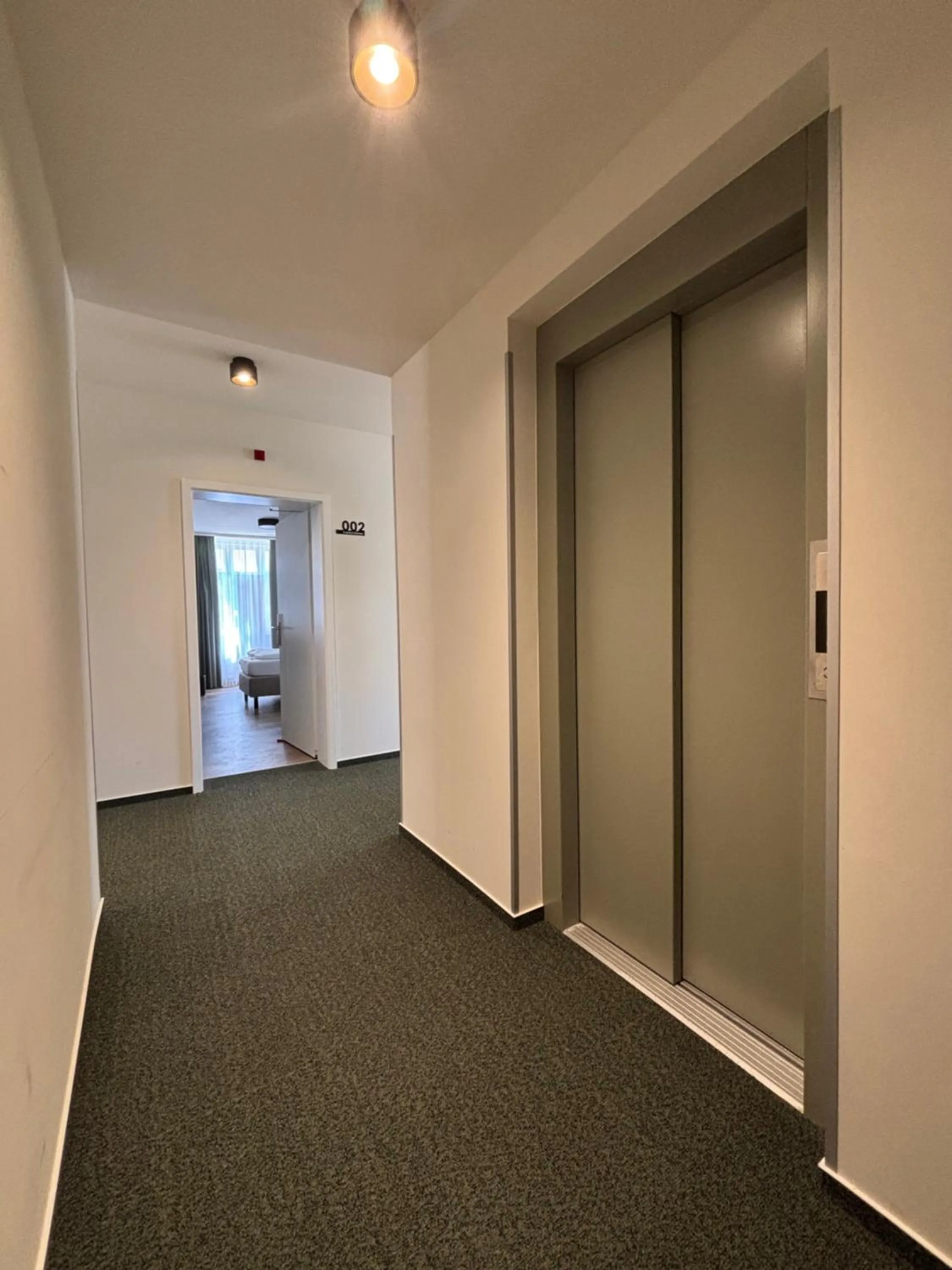 elevator in Hotel am Stadthaus