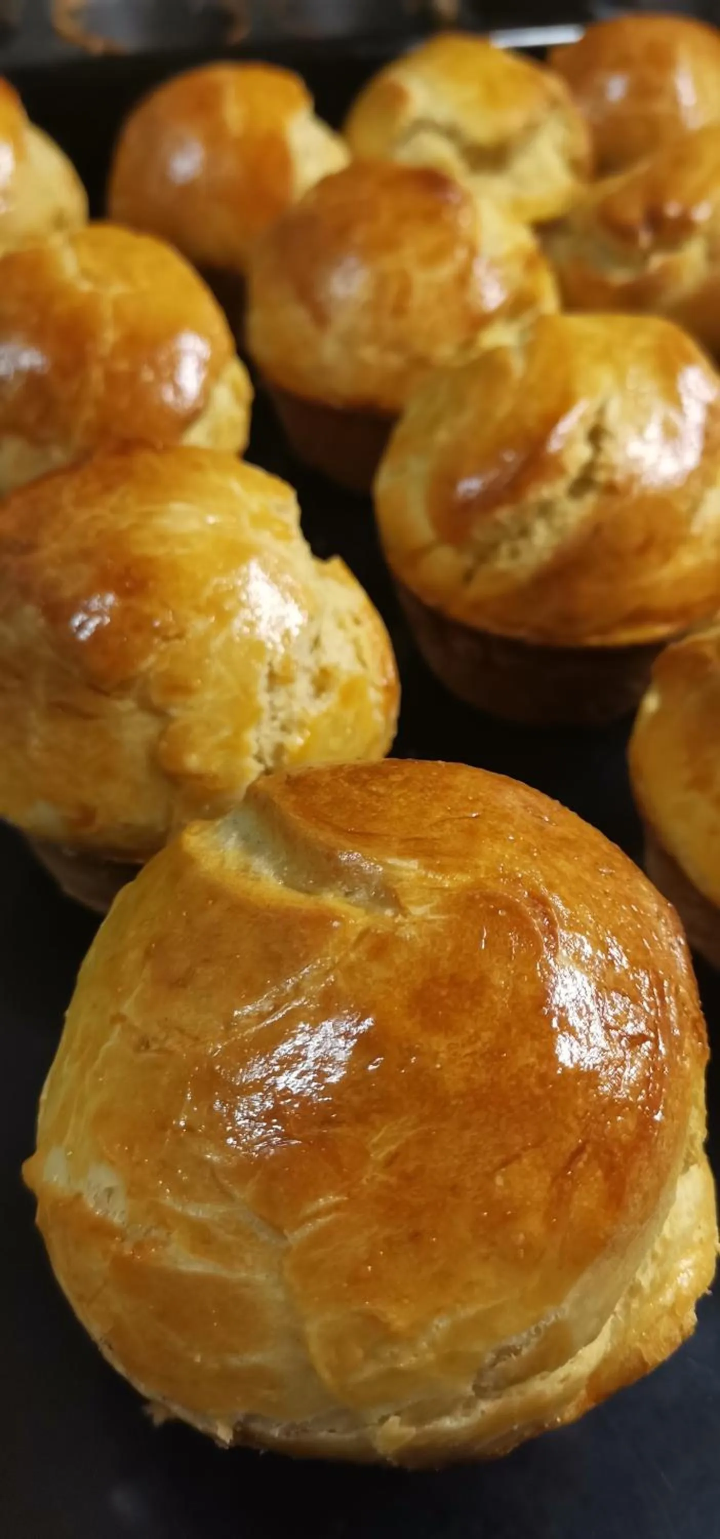 Breakfast in Blue Harmony Apartments