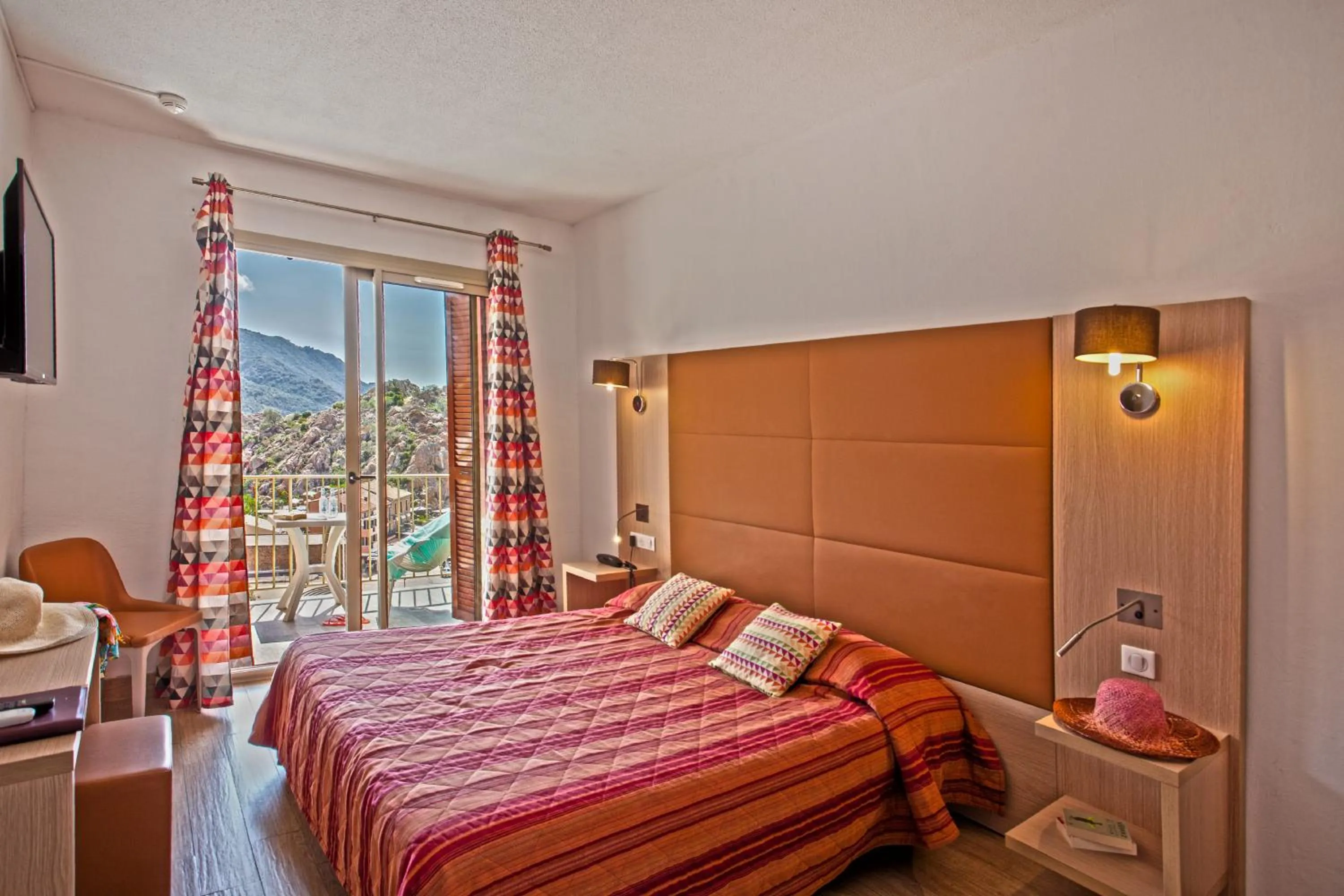 Bed in Hotel Kalliste