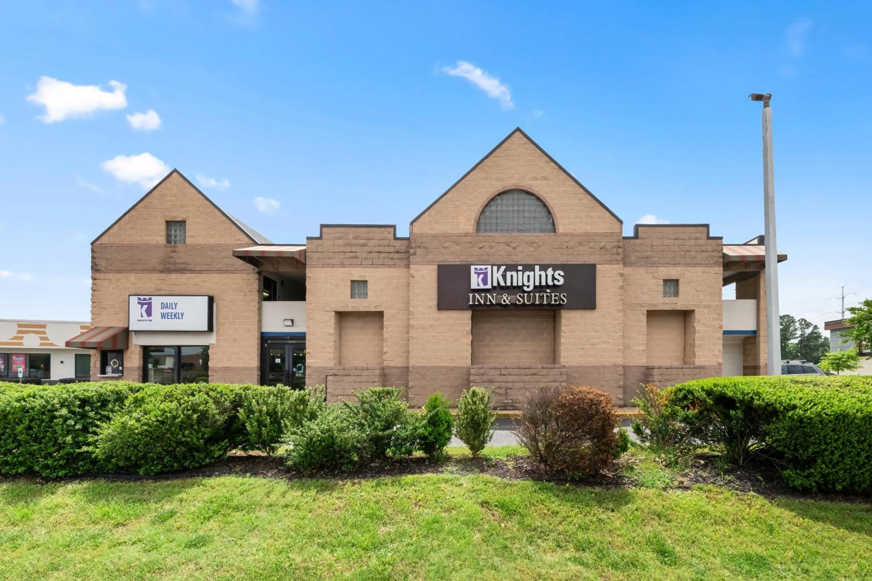 Property building in Knights Inn Virginia Beach Lynnhaven