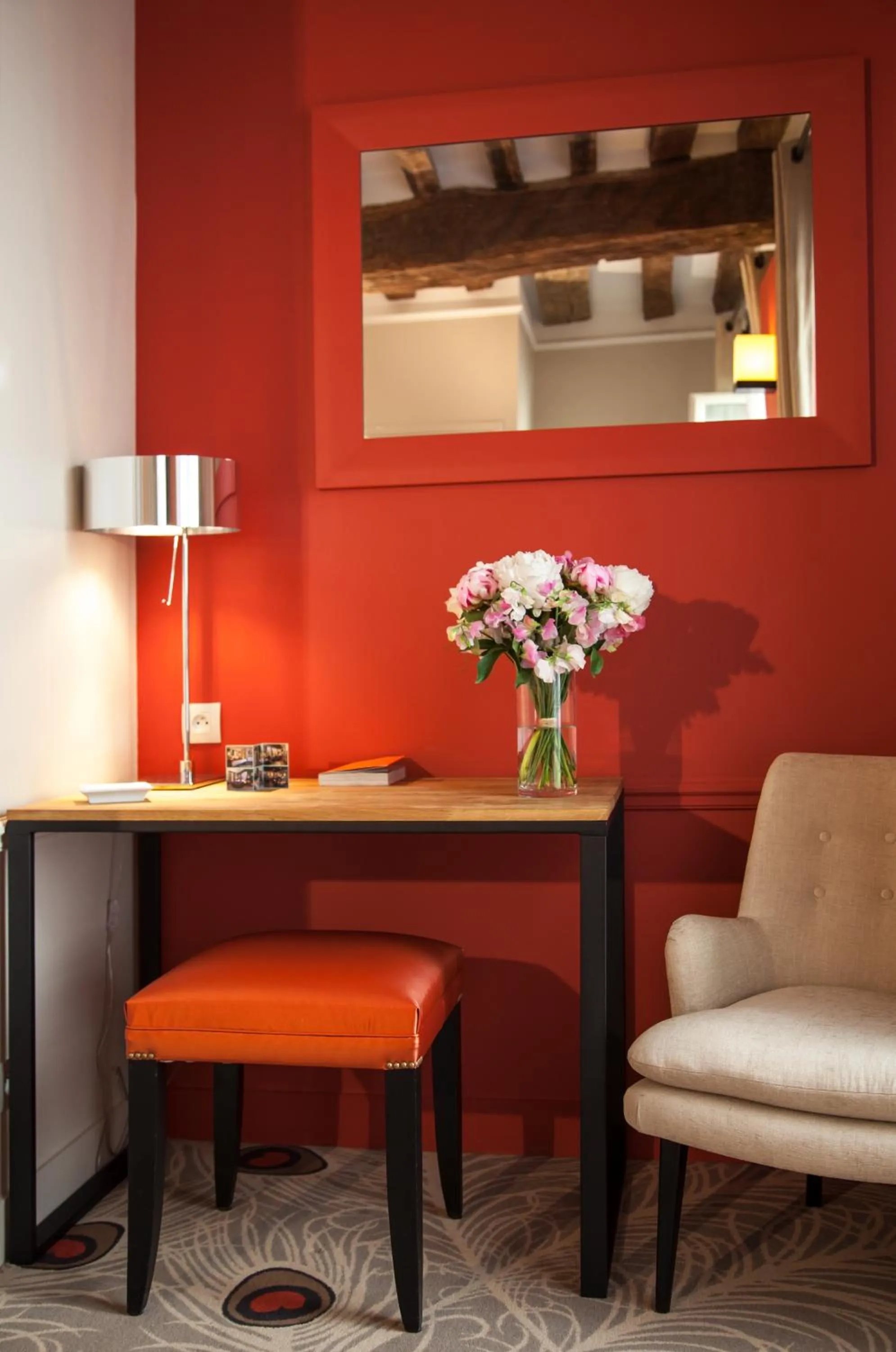 Seating area in Le Clos Medicis