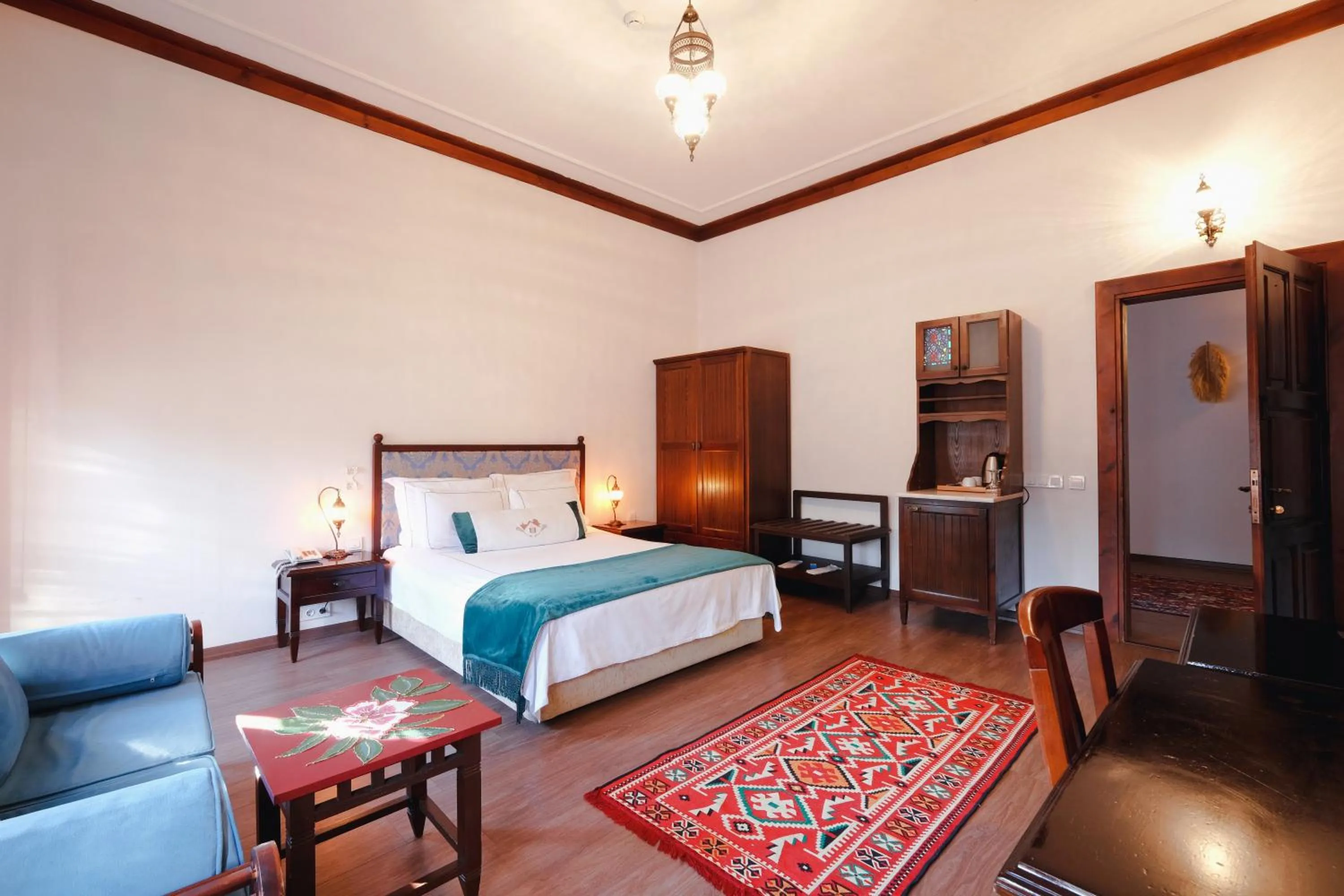 Bed in Otantik Hotel & Spa