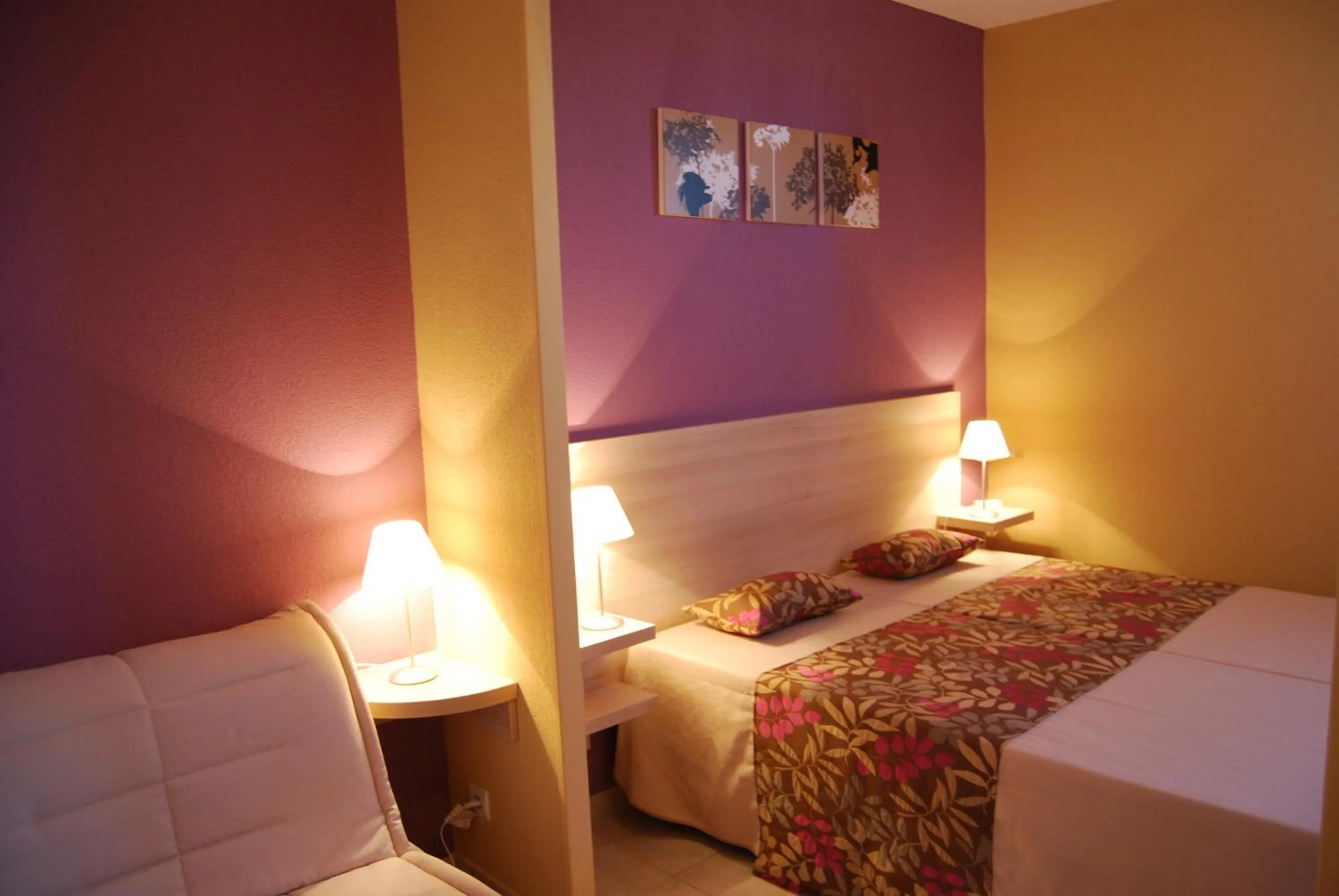 Bedroom, Bed in Lagrange Grand Bleu Vacances – Résidence Le Mas de Torreilles