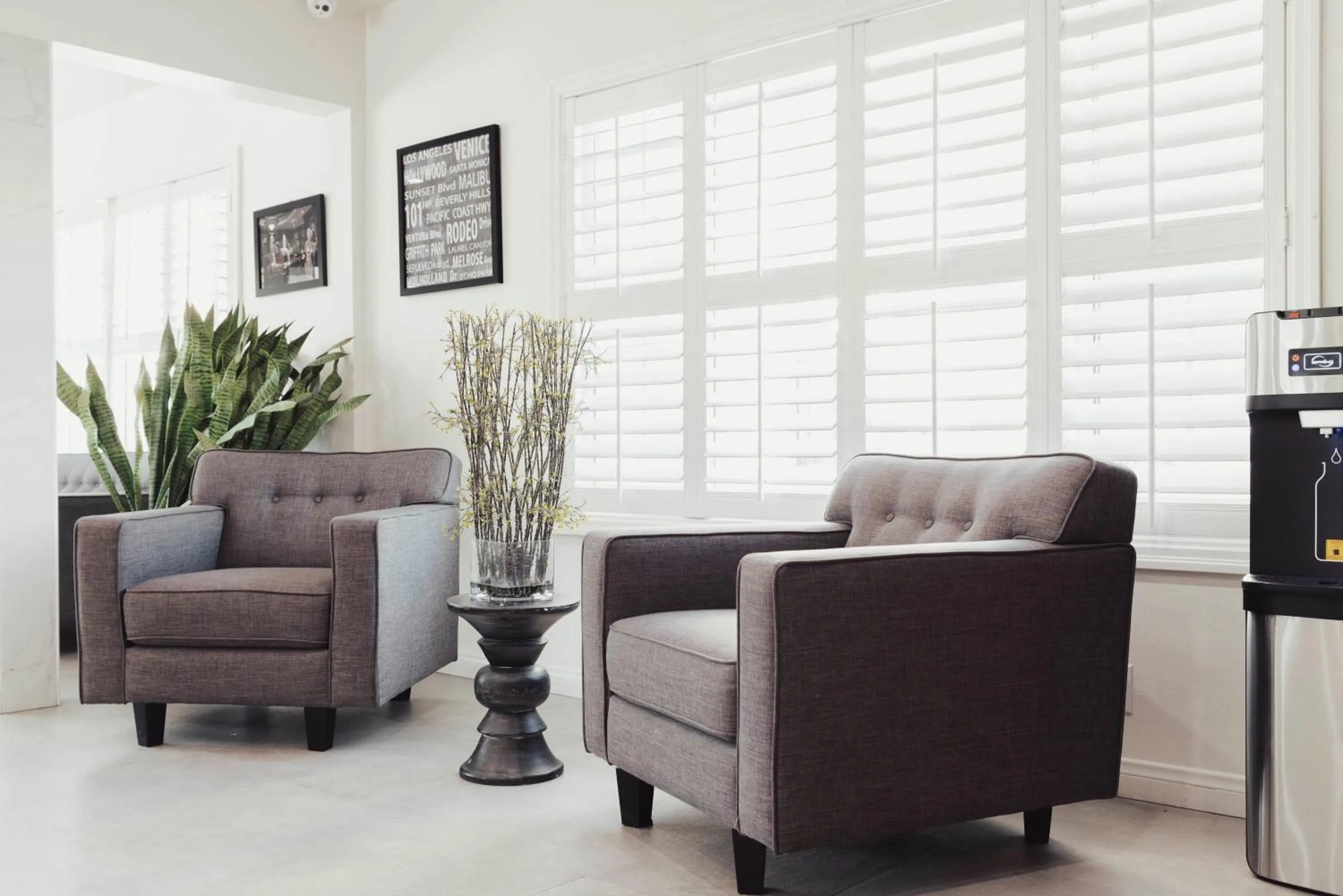 Lobby or reception in The Dixie Hollywood