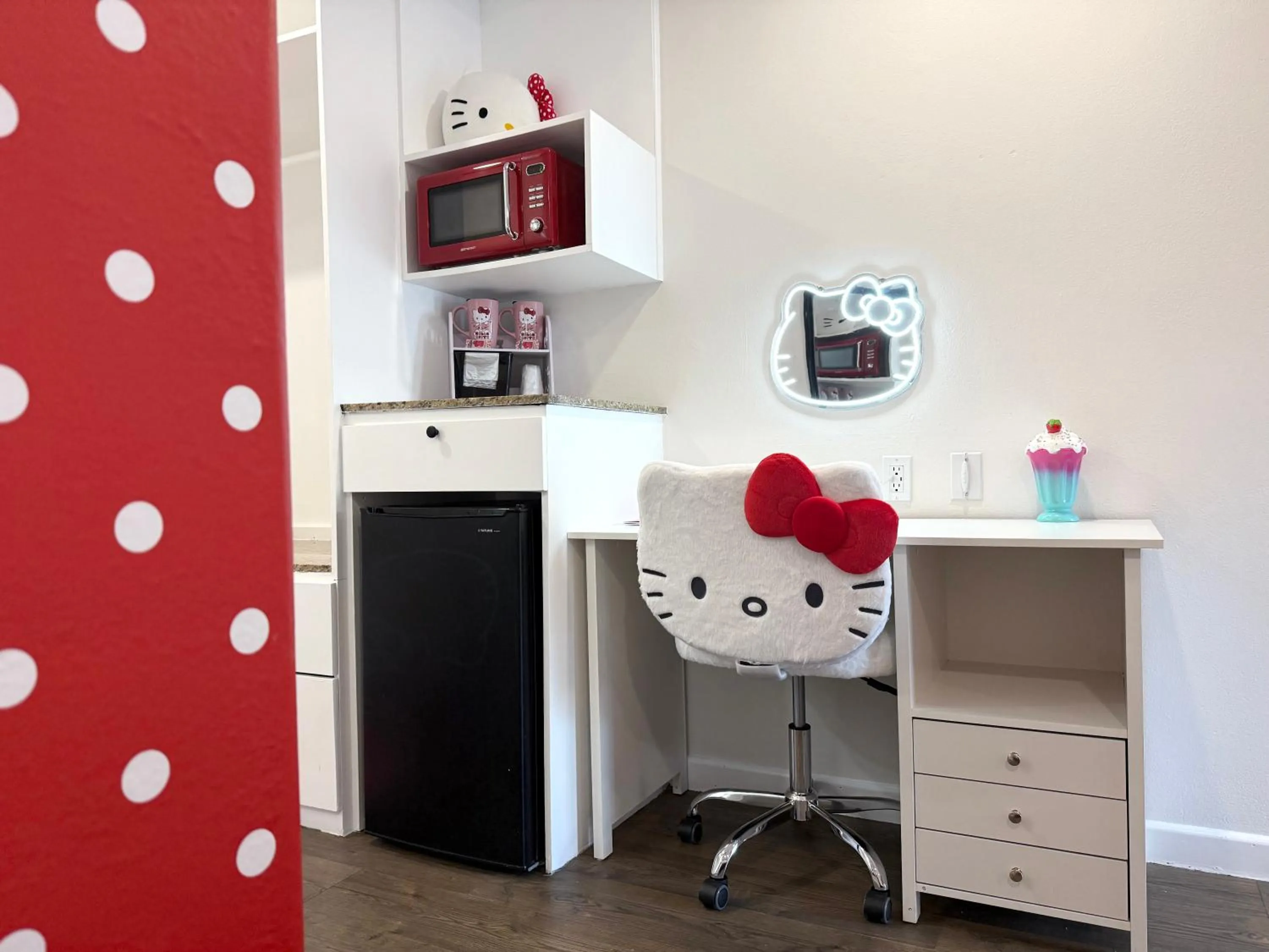 VIP in The Dixie Hollywood