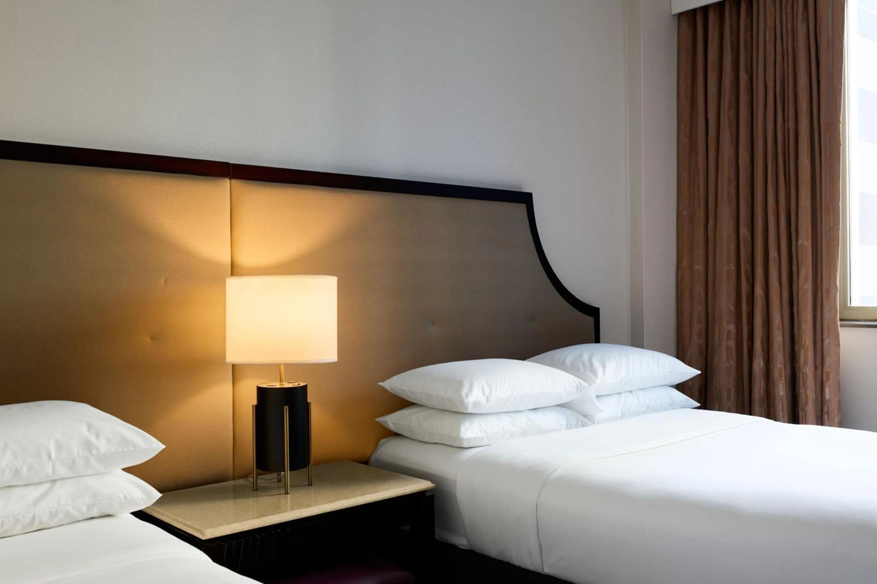 Photo of the whole room, Bed in Sheraton Brooklyn New York