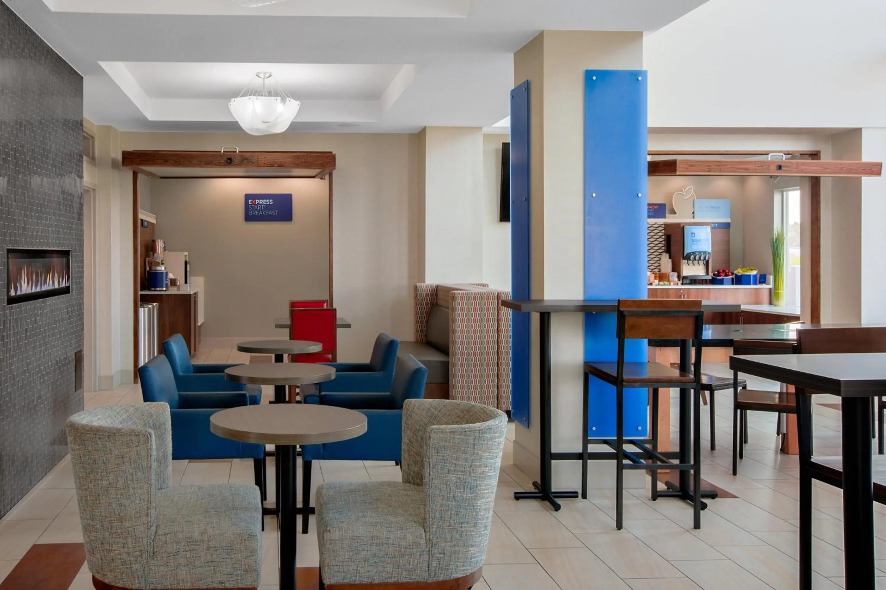 Breakfast in Holiday Inn Express Hotel & Suites Ontario by IHG