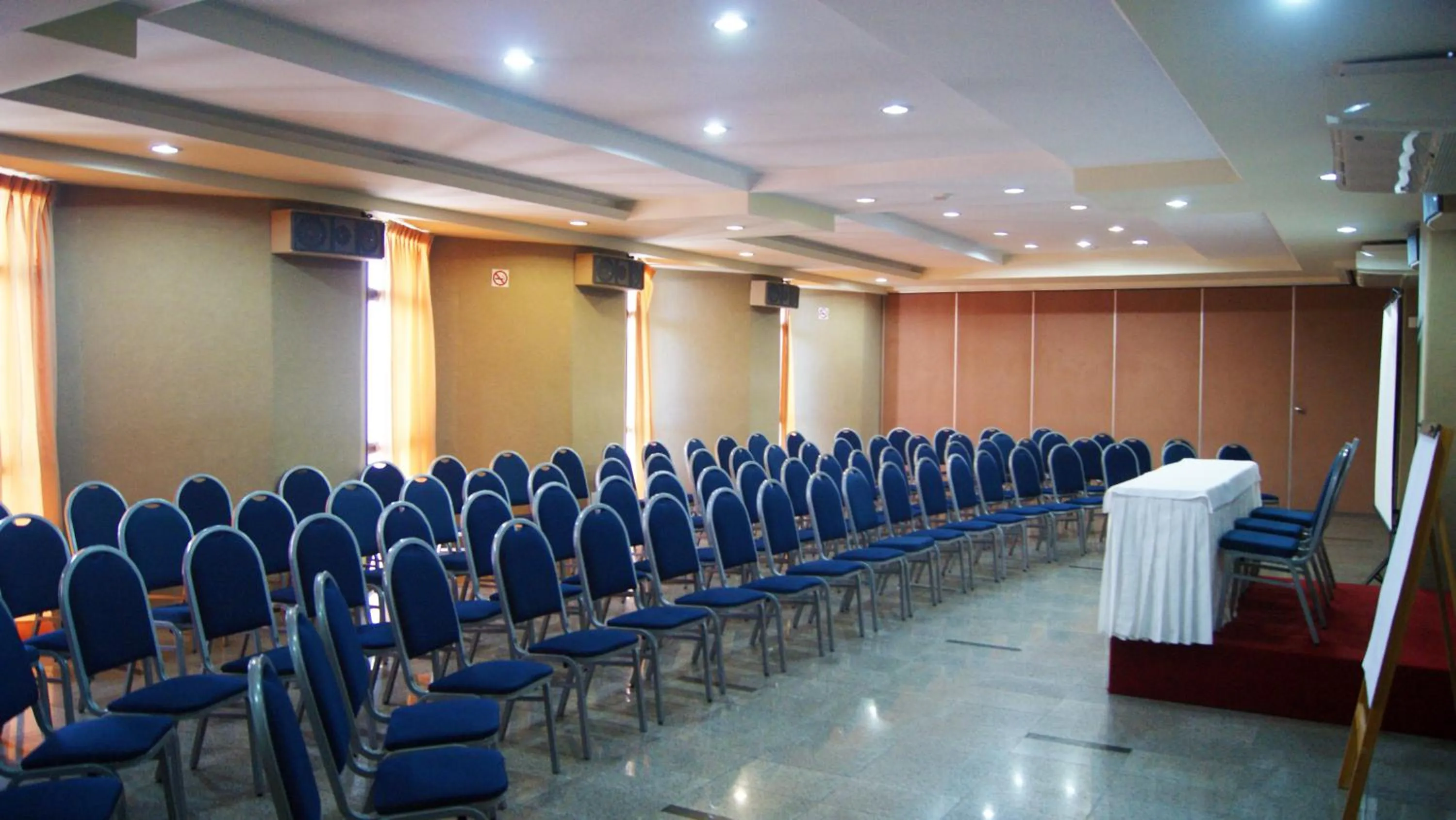 Meeting/conference room in Littoral Hotel
