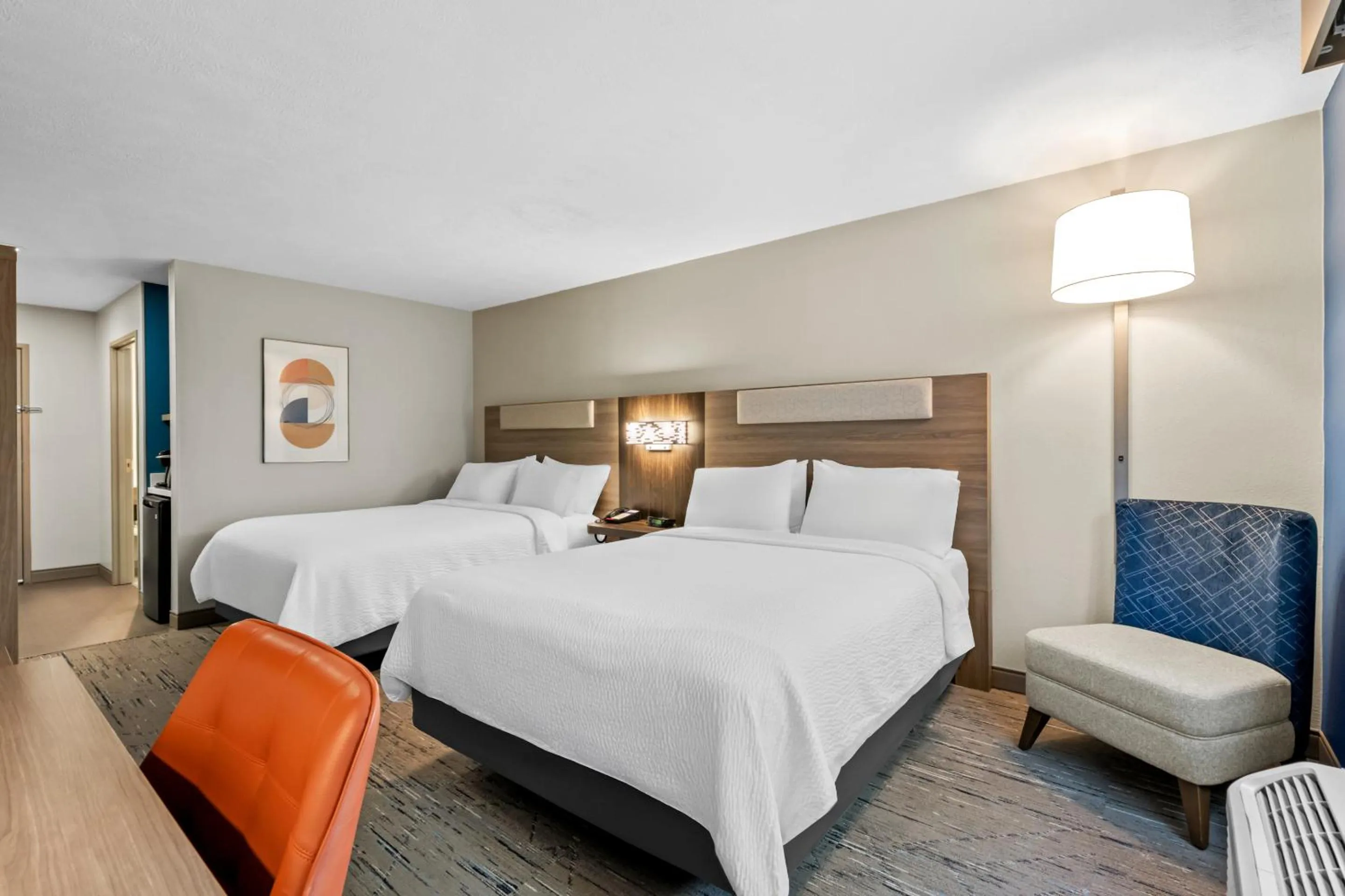 Bed in Holiday Inn Express Ogden by IHG