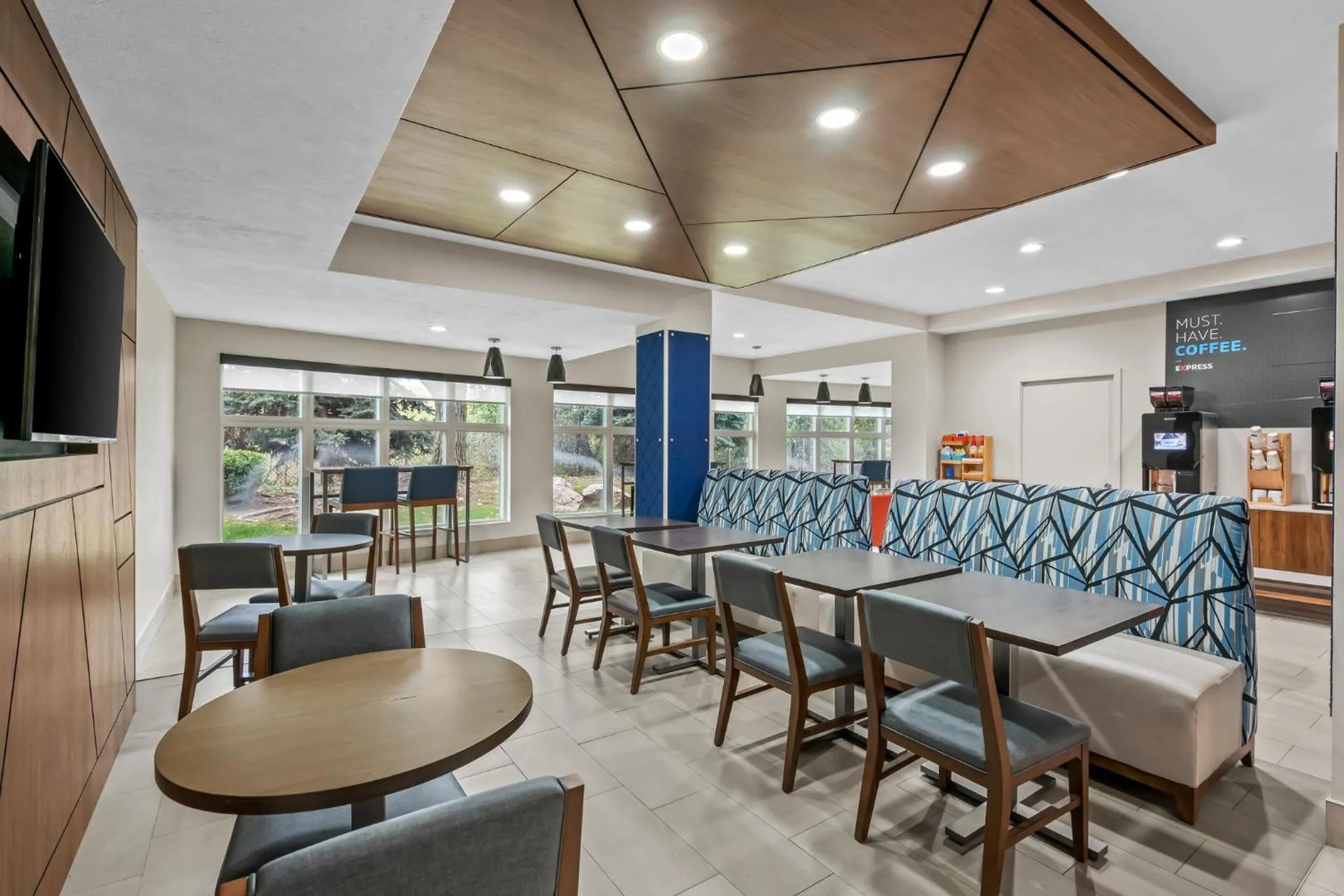 Breakfast in Holiday Inn Express Ogden by IHG