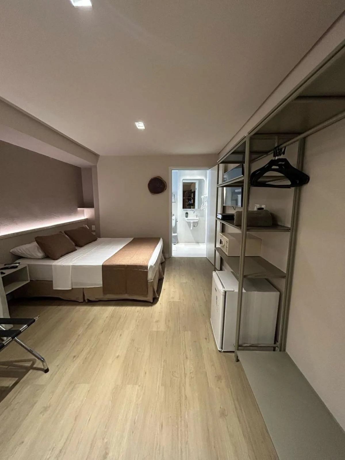 Bed in Littoral Express