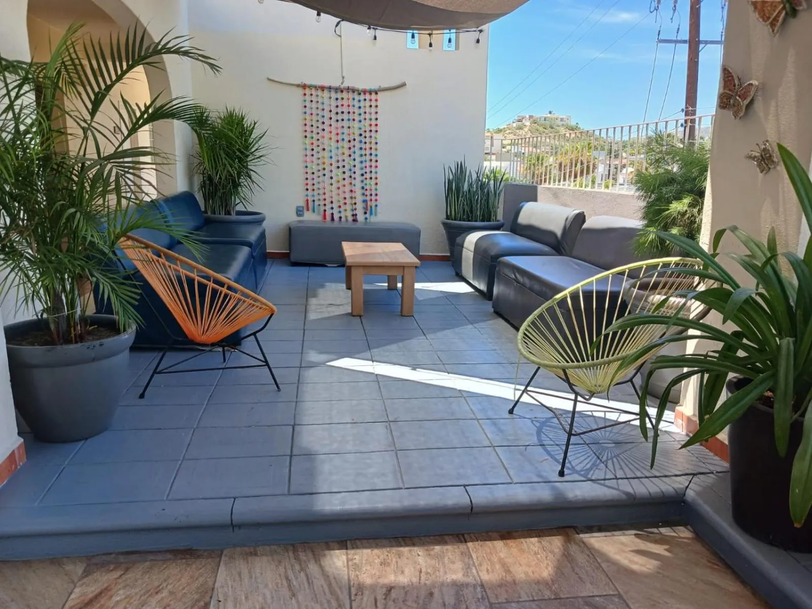 Seating area in Suites Las Palmas