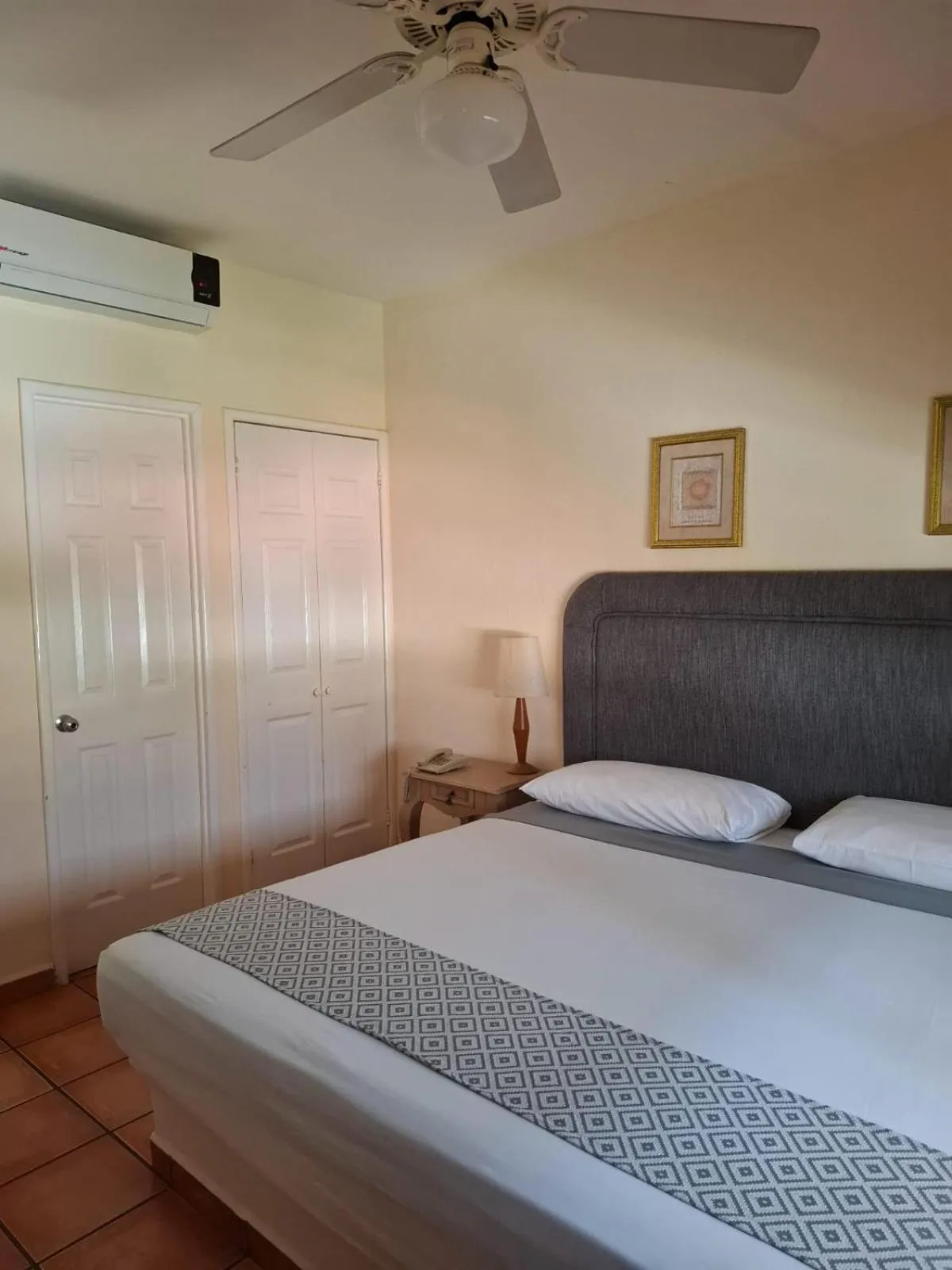 Bed in Suites Las Palmas