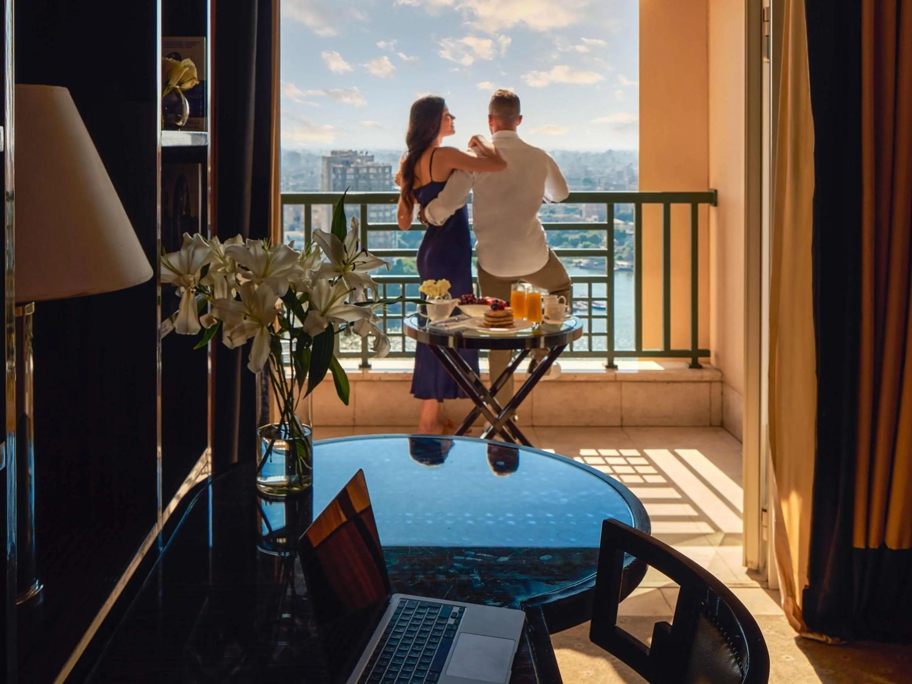 Bedroom in Fairmont Nile City