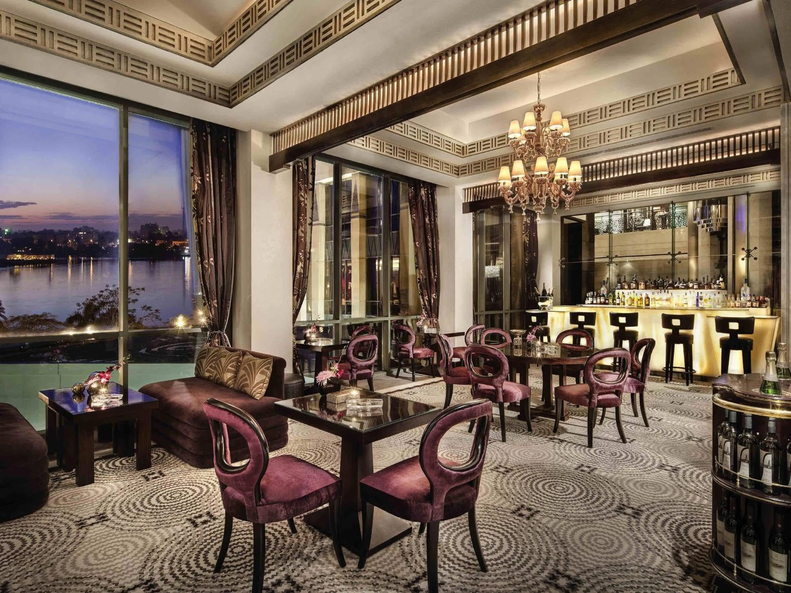 Lounge or bar in Fairmont Nile City