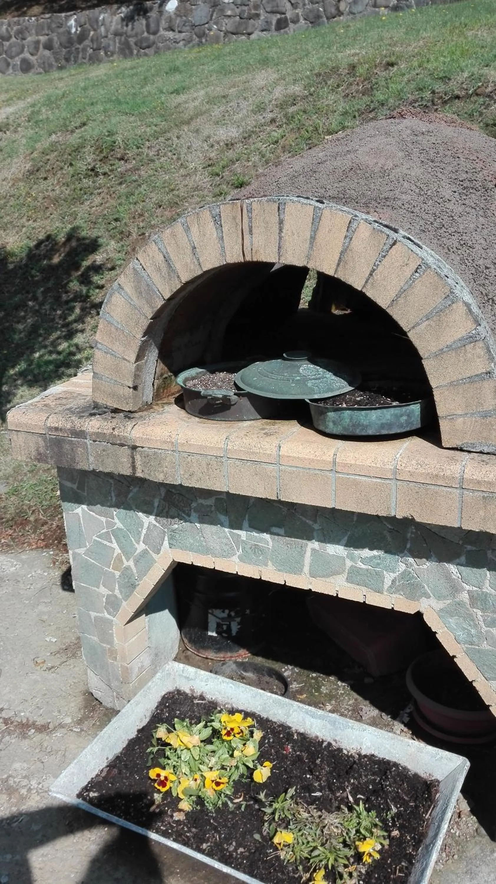 BBQ facilities in Livadaki Village
