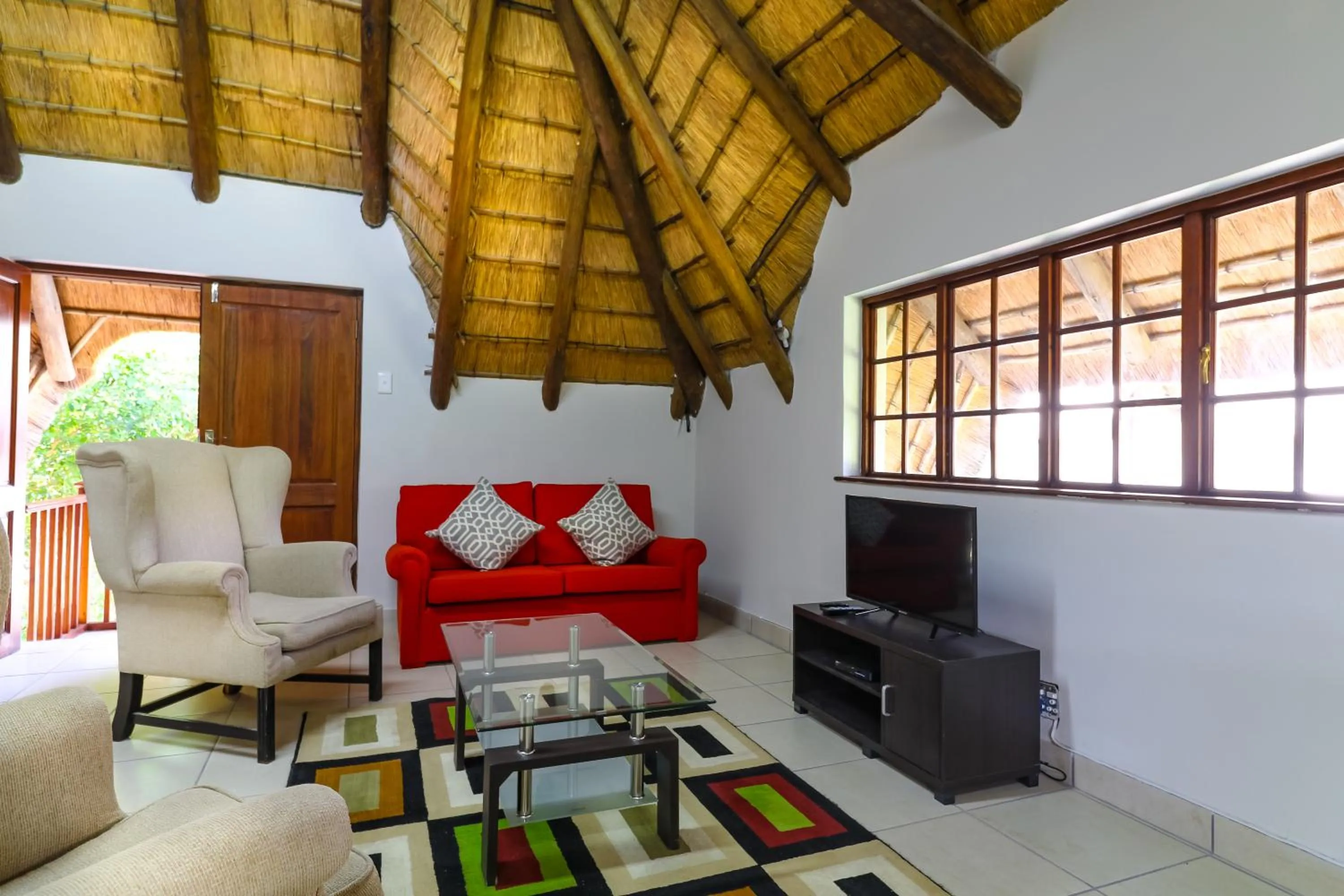 Photo of the whole room in Sibsons House