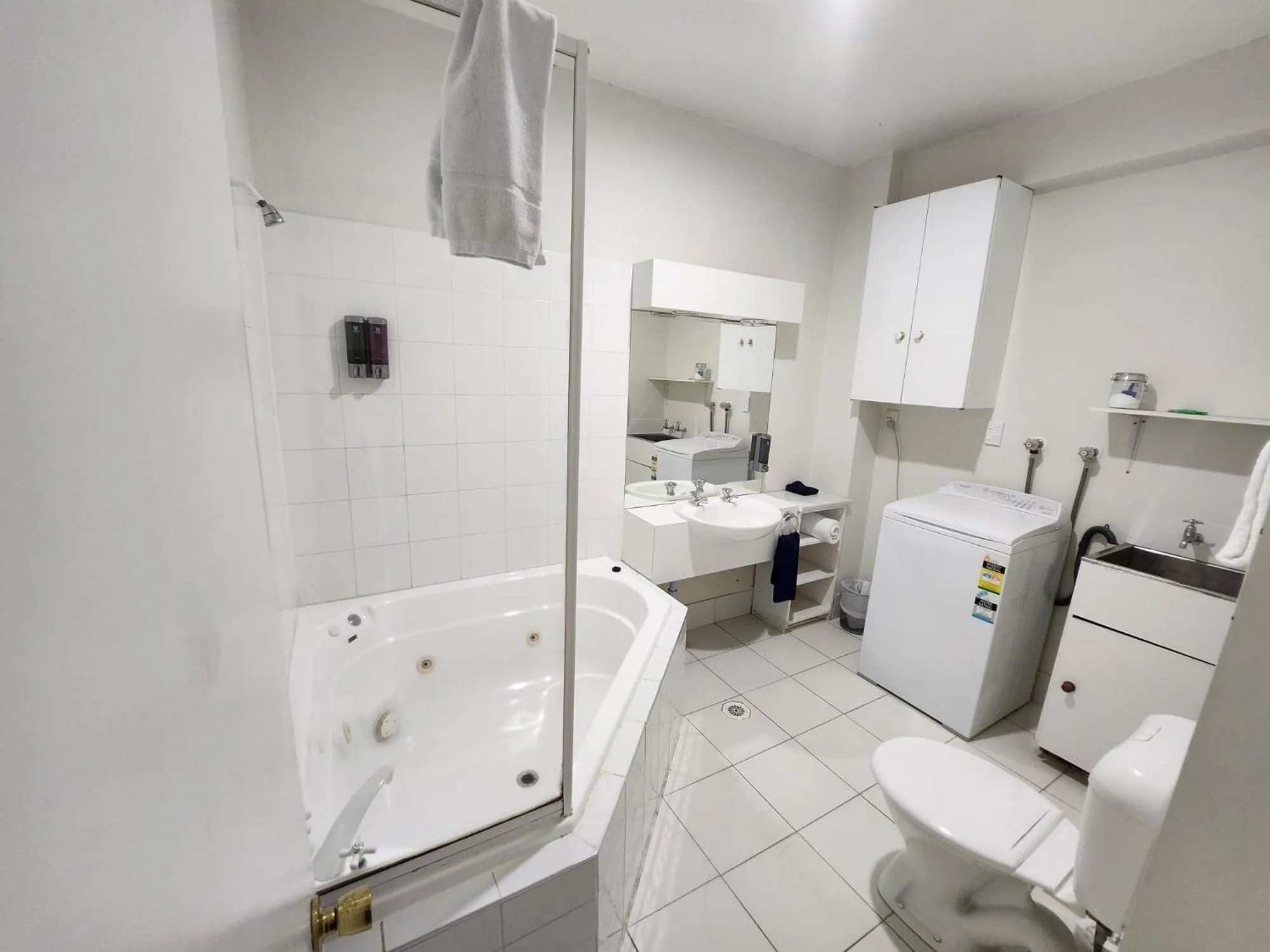 U Studios Paraparaumu Beach