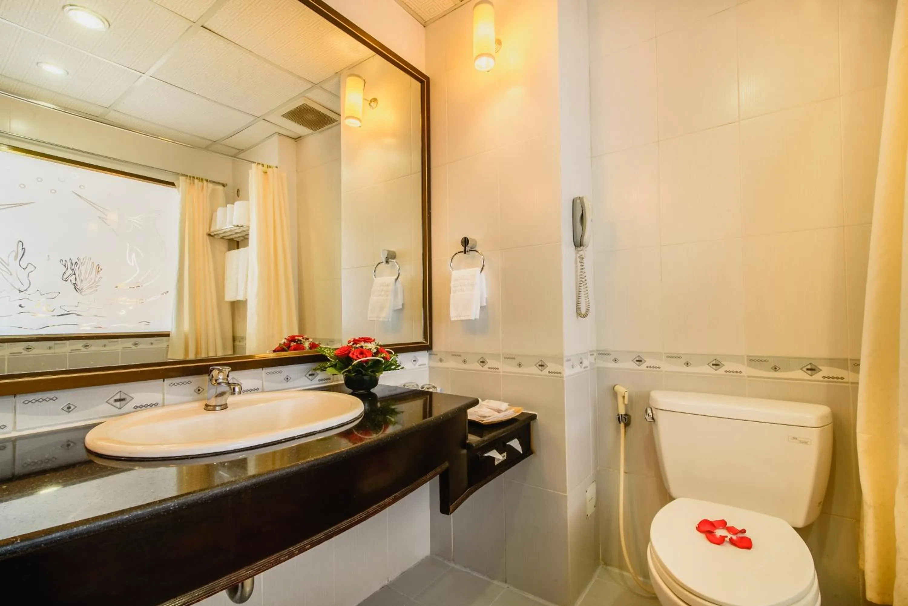 Bathroom in Huong Giang Hotel Resort & Spa