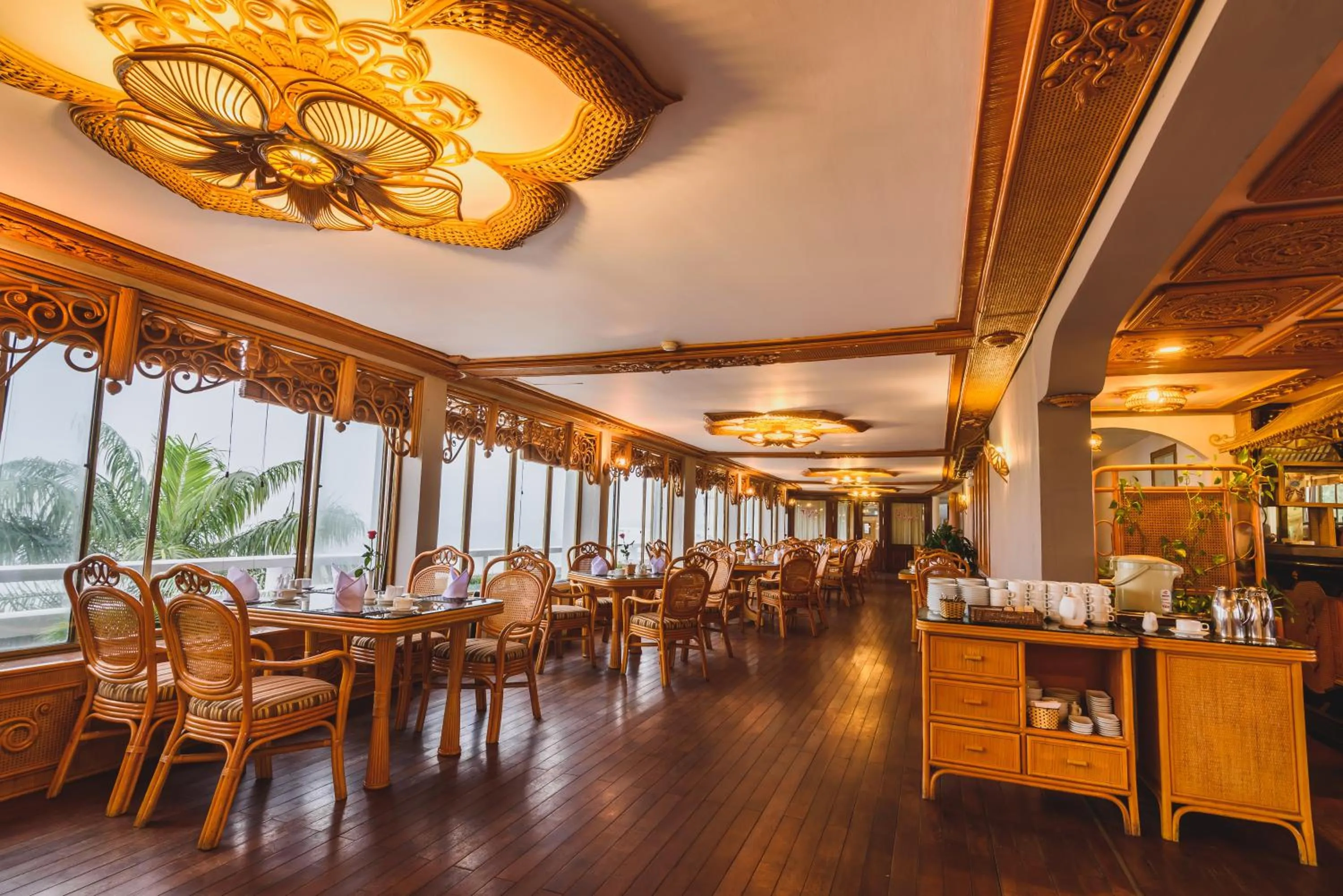Dining area in Huong Giang Hotel Resort & Spa
