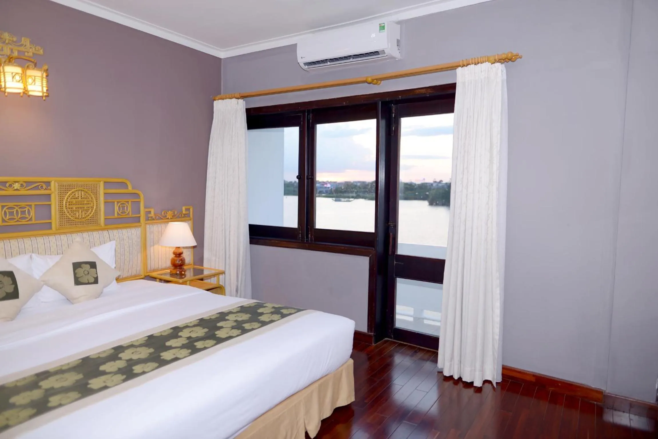 Bed in Huong Giang Hotel Resort & Spa