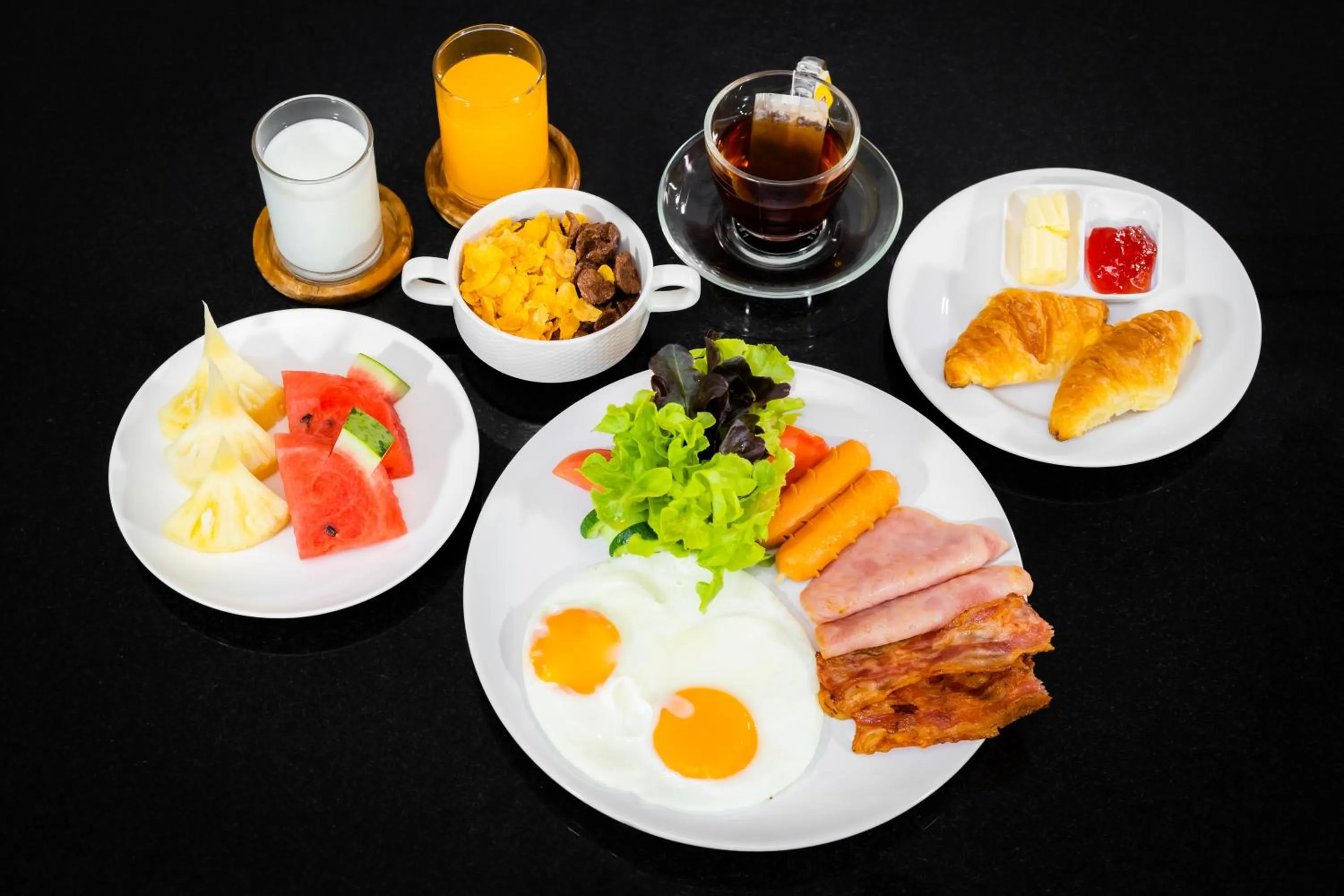 Restaurant/places to eat in Eurana Boutique Hotel