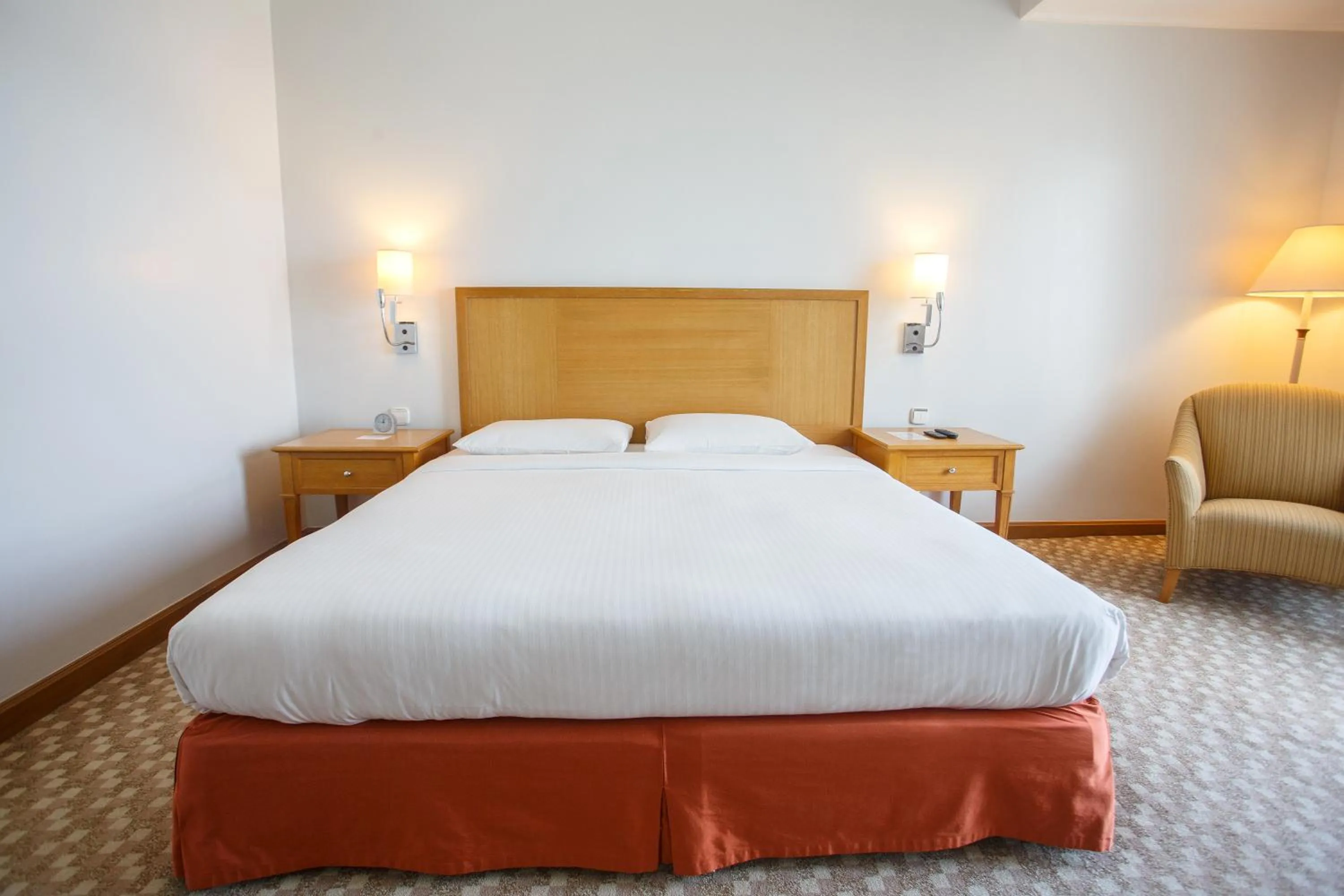 Bed in The Linden Suites