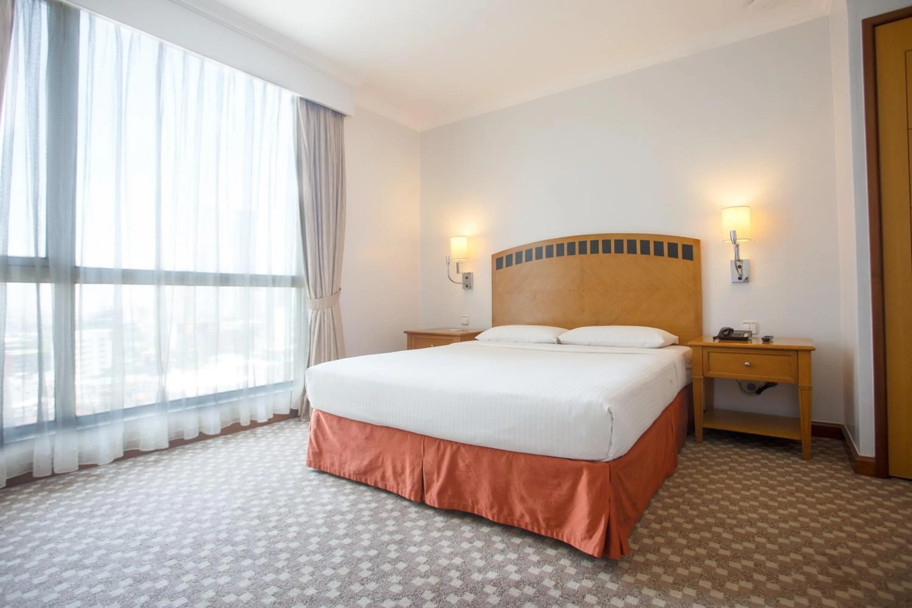 Bedroom, Bed in The Linden Suites