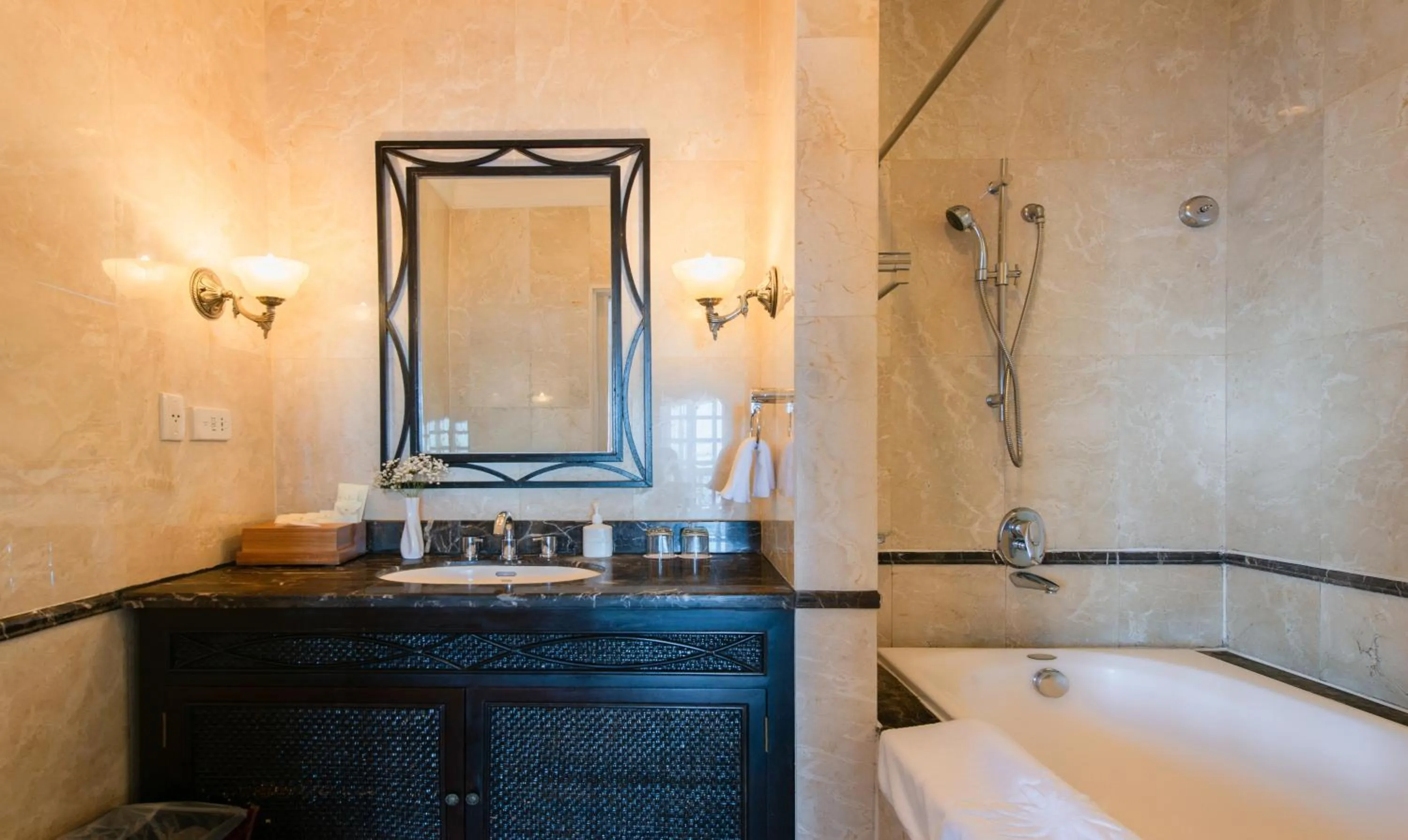 Bathroom in Sunrise Nha Trang Beach Hotel & Spa