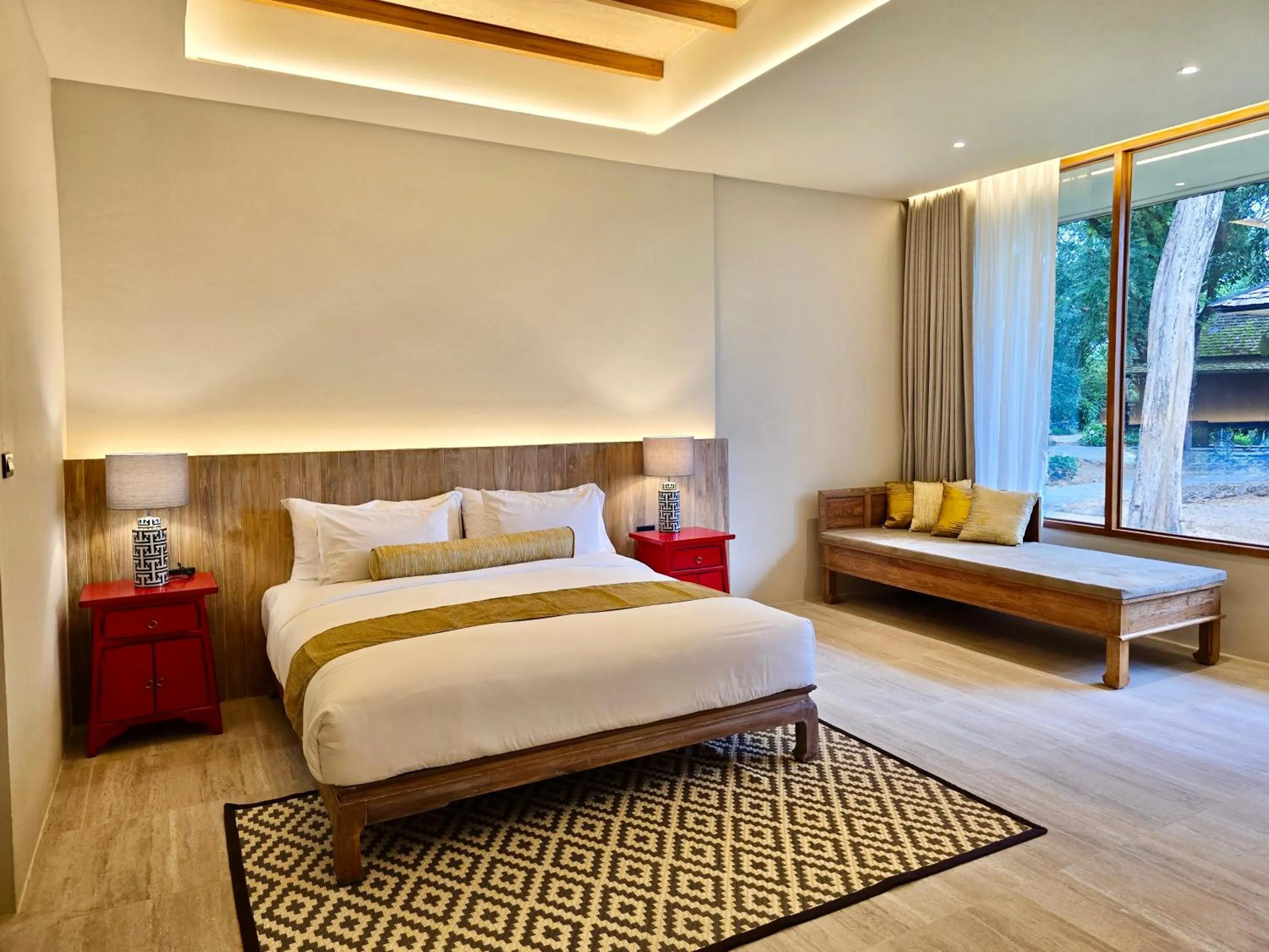 Bed in Lampang River Lodge