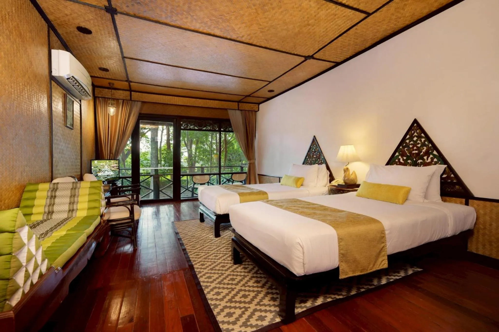 View (from property/room), Bed in Lampang River Lodge