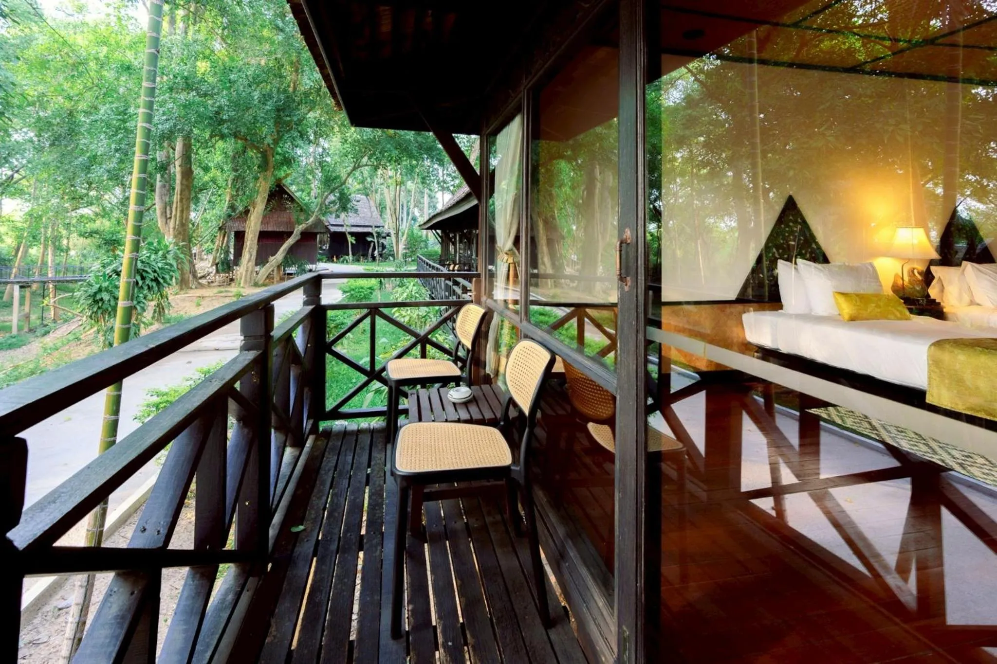 Balcony/Terrace in Lampang River Lodge