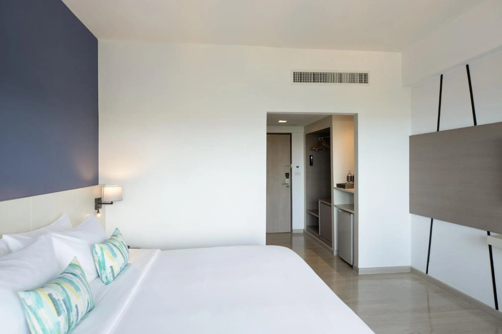 Bedroom, Bed in Centara Life Cha-Am Beach Resort Hua Hin