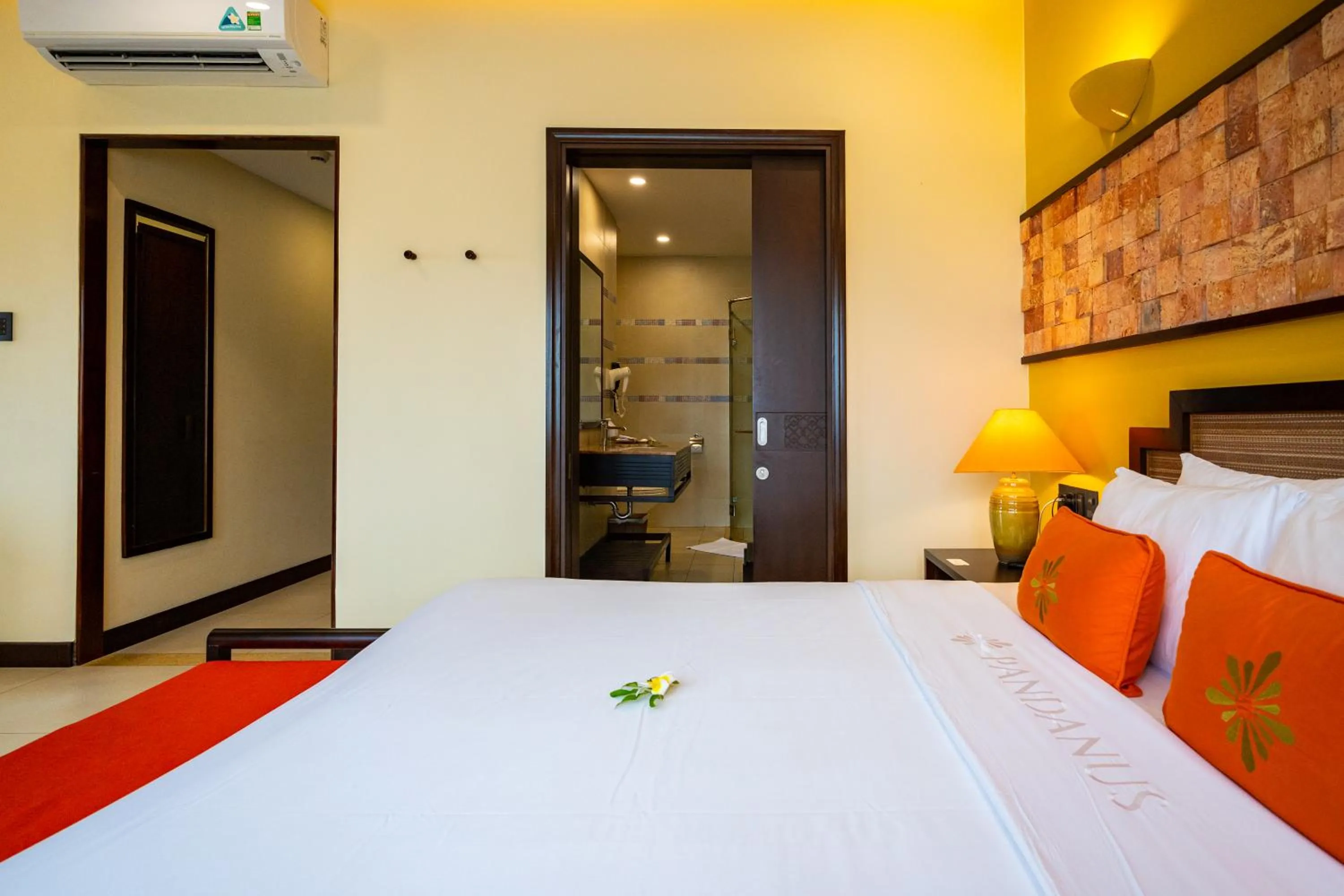 Bed in Pandanus Resort