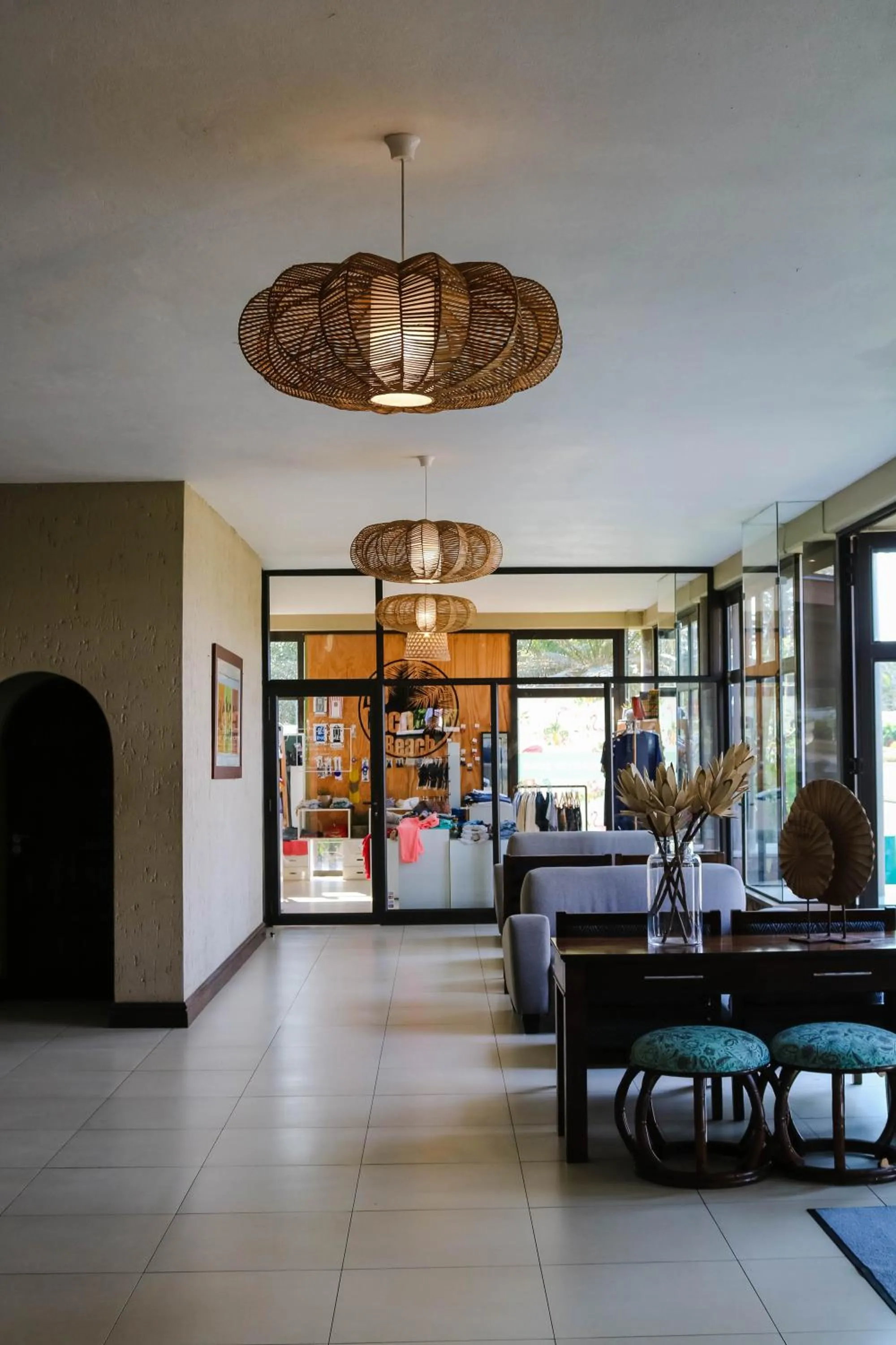 On-site shops in Coco De Mer Boutique Hotel