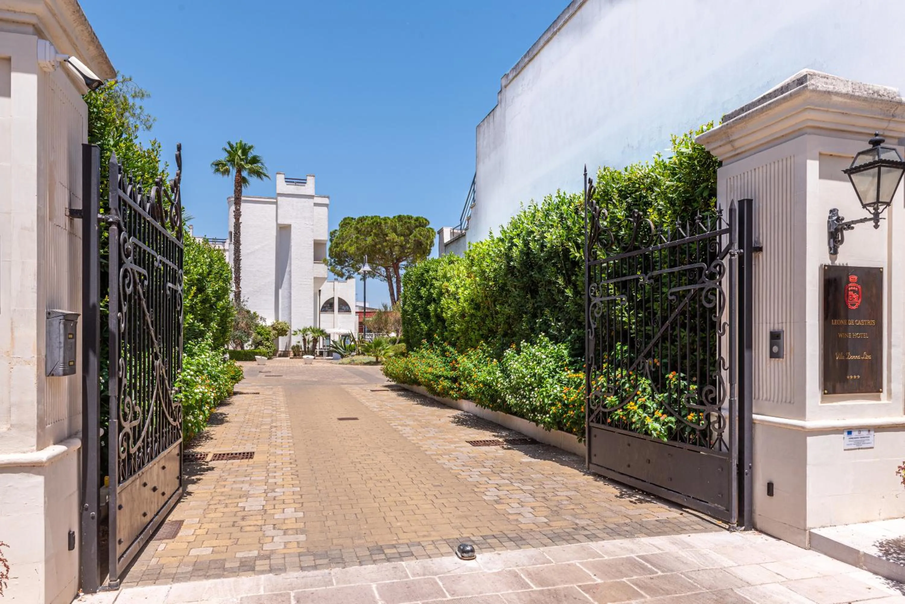 Facade/entrance in Leone de Castris Wine Hotel