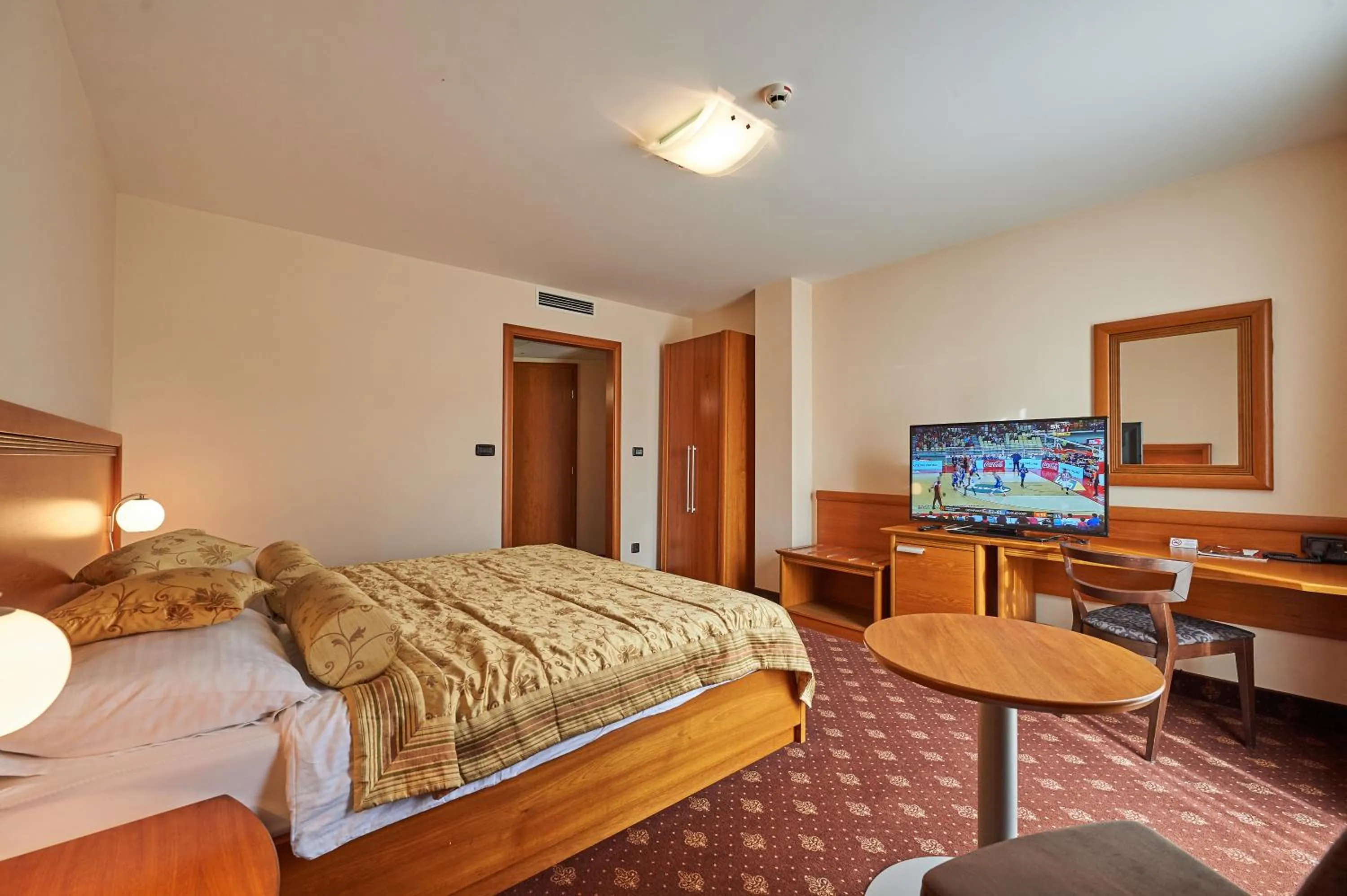 Bedroom in Hotel Korosica