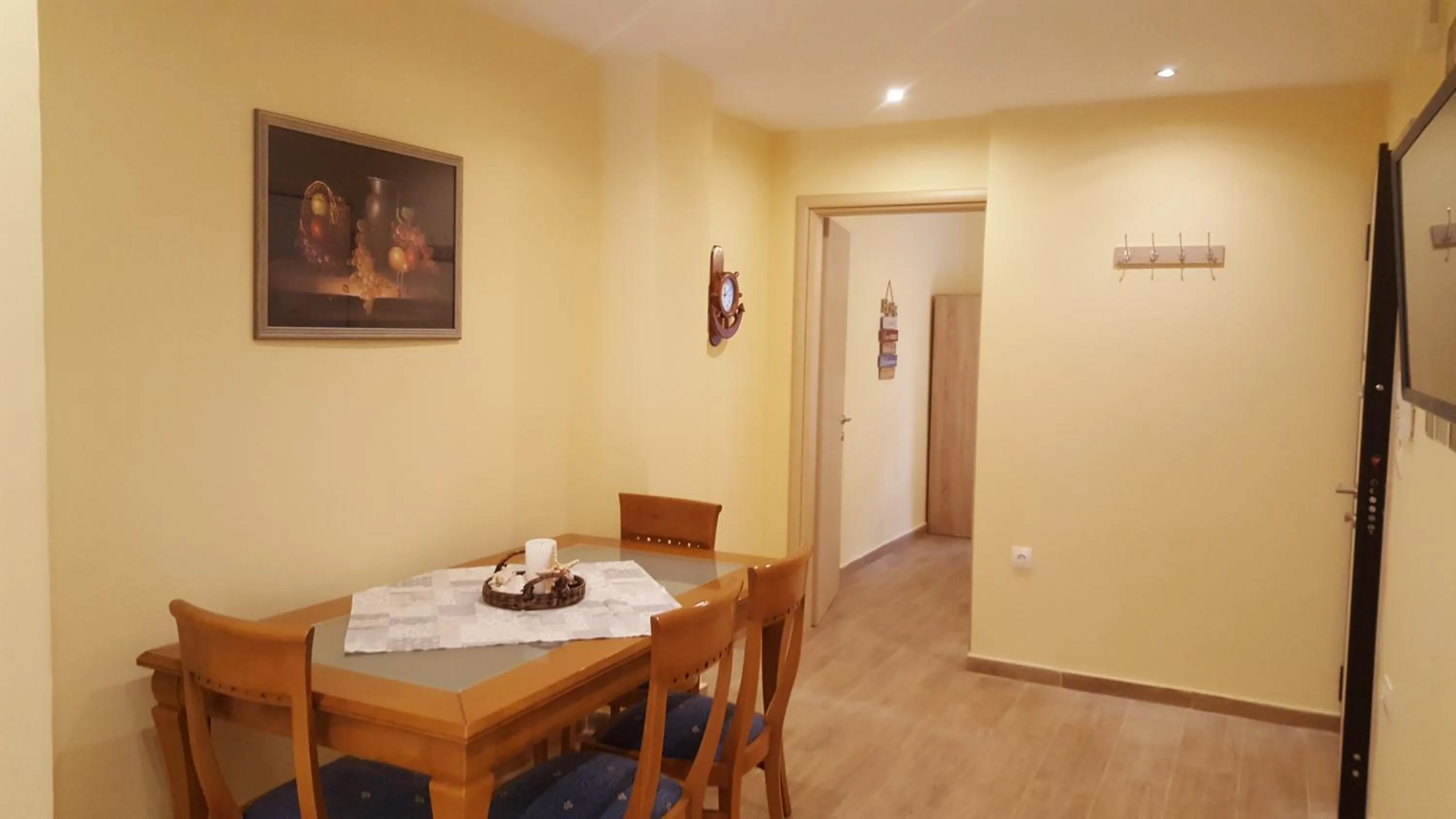 Dining area in Zoe's Studio