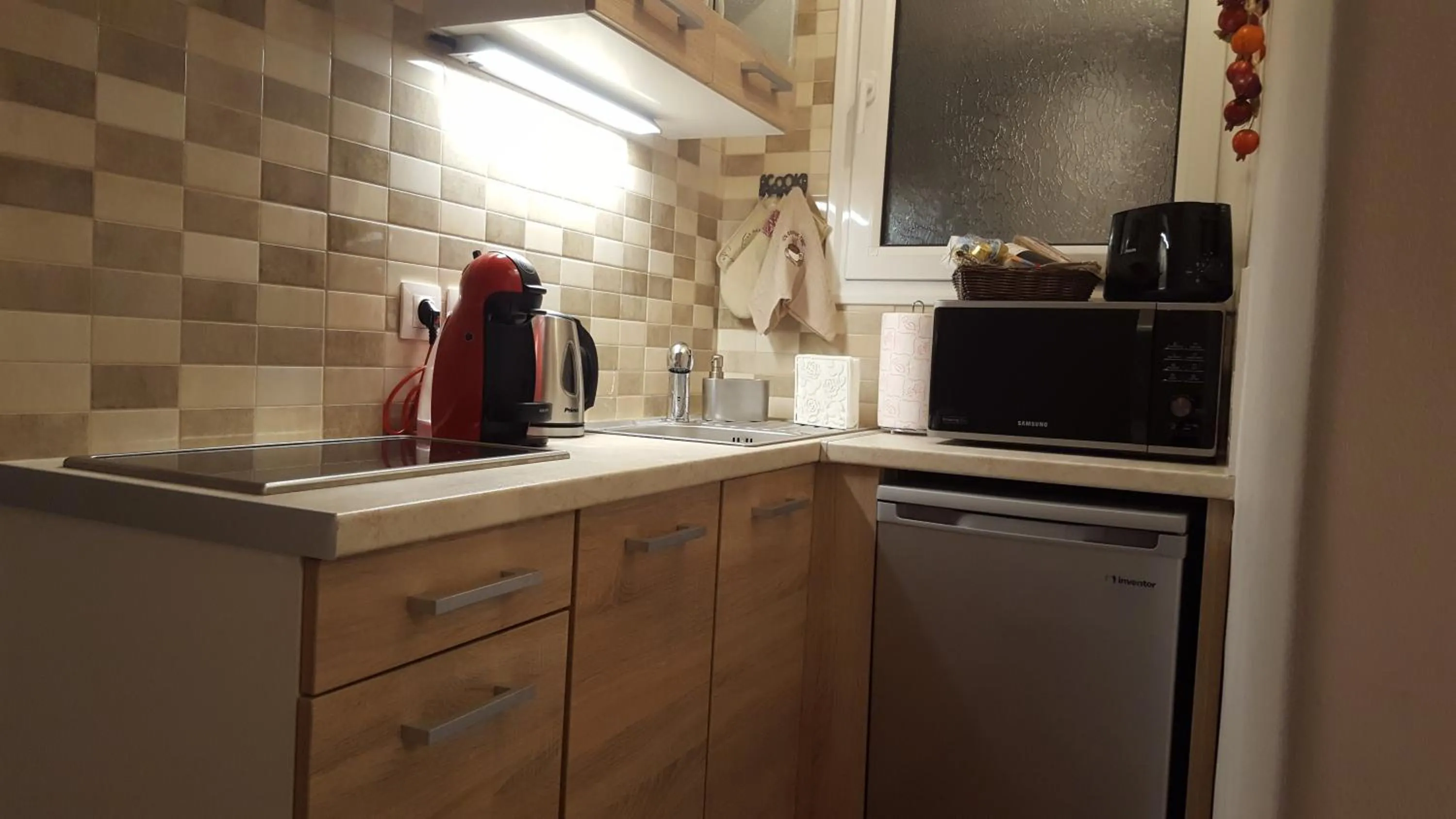 Kitchen or kitchenette in Zoe's Studio