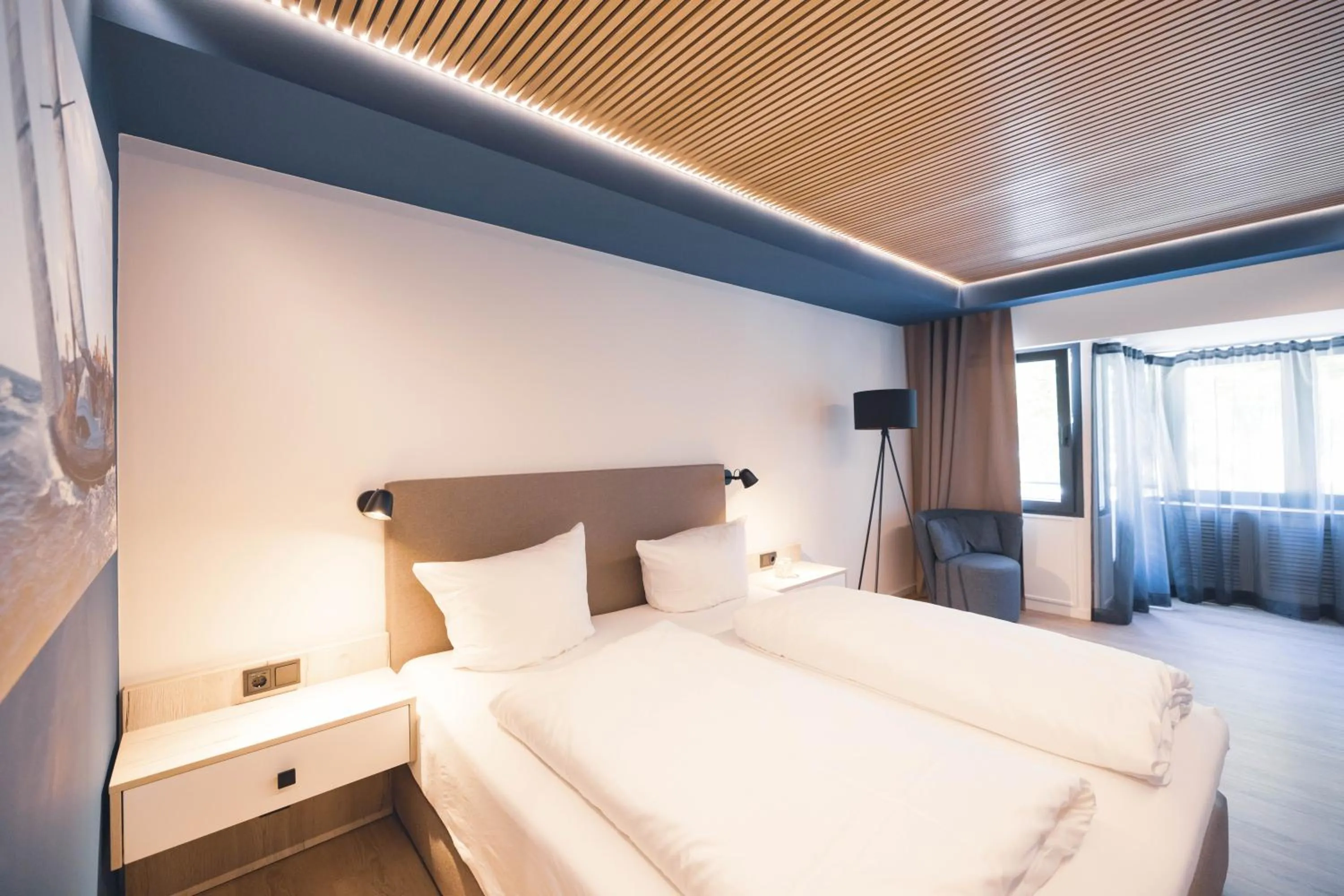 Bedroom, Bed in The Oceans