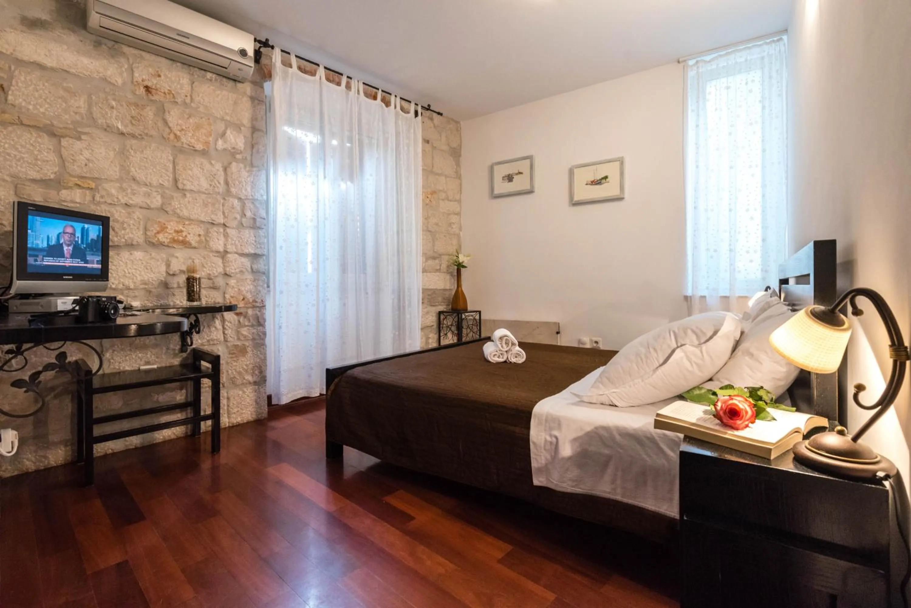 Bedroom, Bed in Villa Sv. Petar