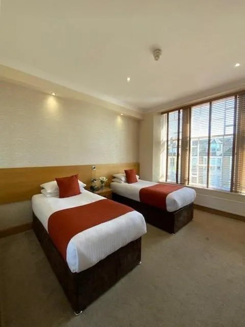 Bed in Victoria Hotel